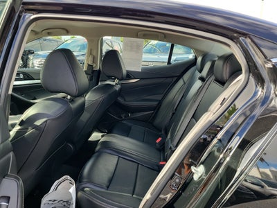 2023 Nissan Maxima SV