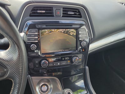 2023 Nissan Maxima SV