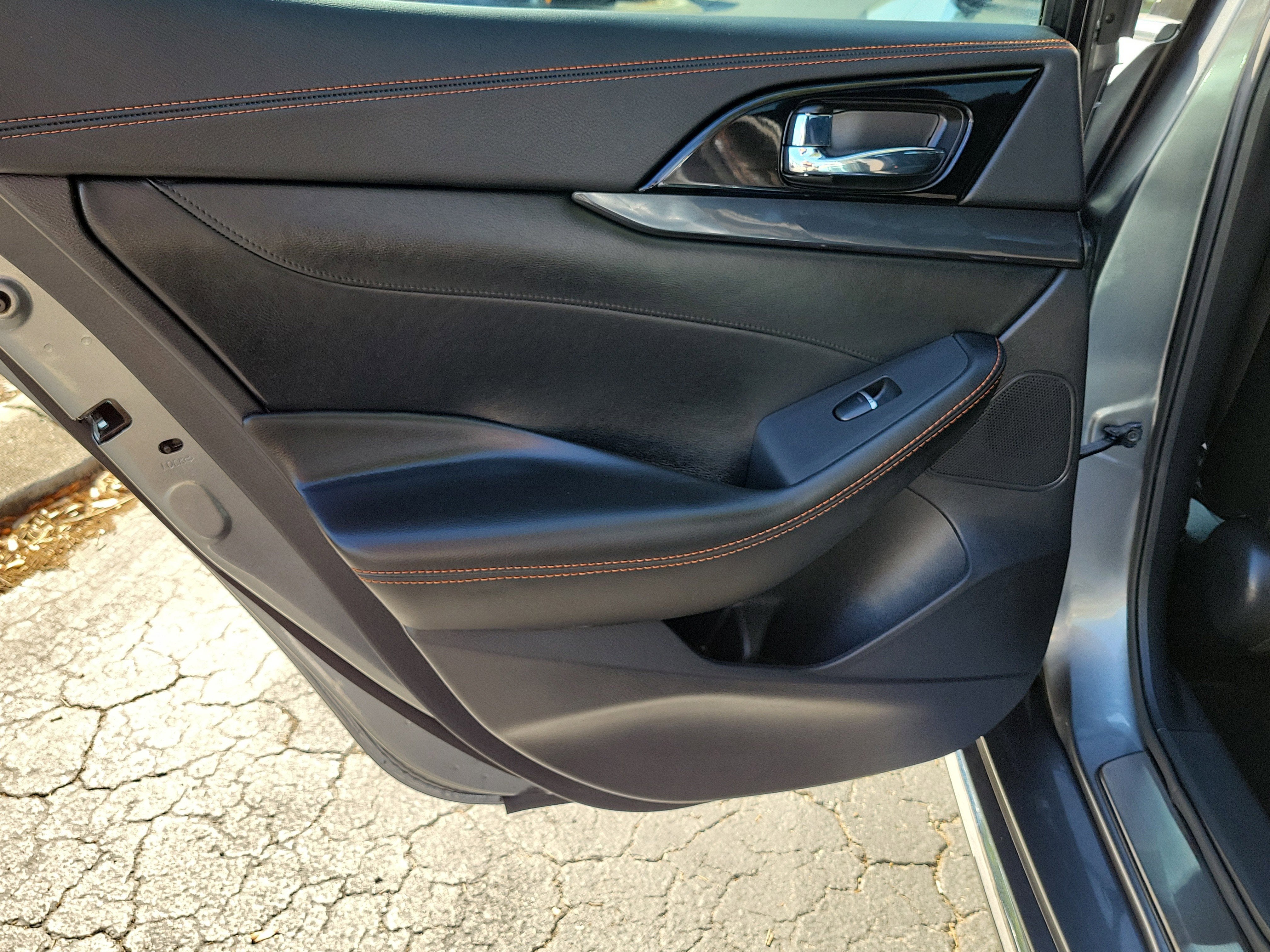 2023 Nissan Maxima SR