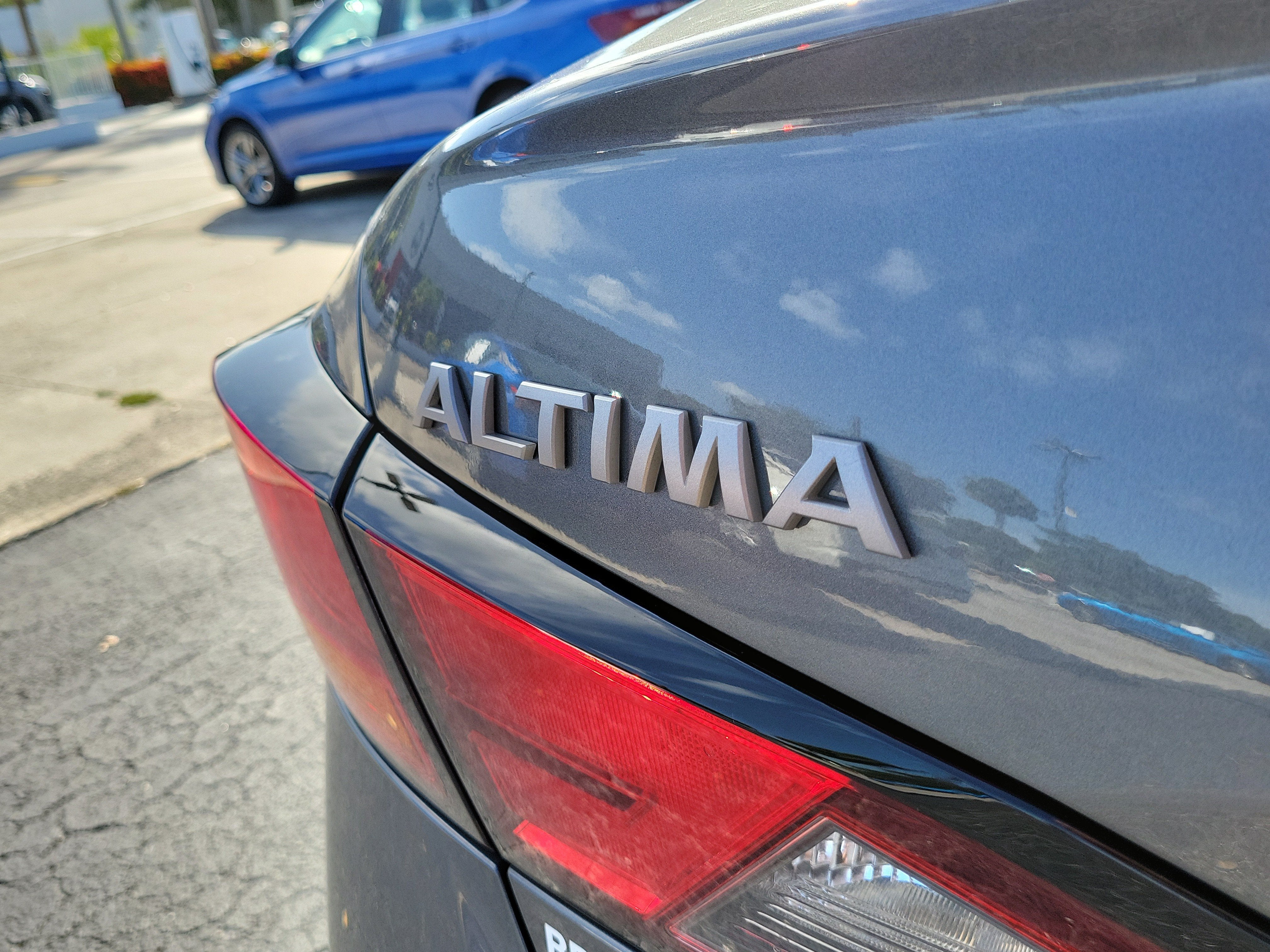 2025 Nissan Altima S