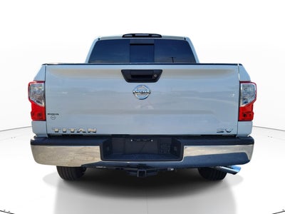 2017 Nissan Titan SV