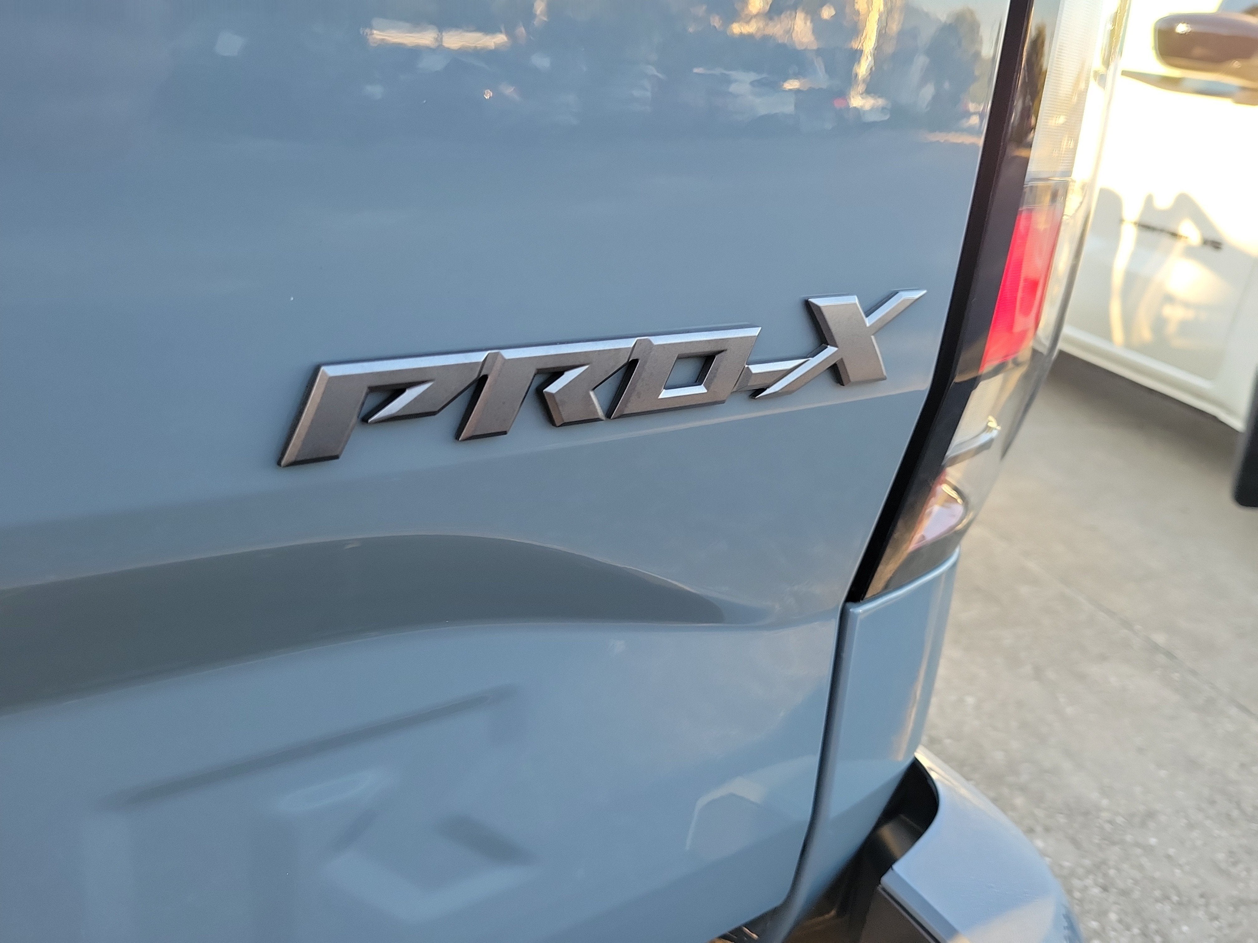2023 Nissan Frontier PRO-X