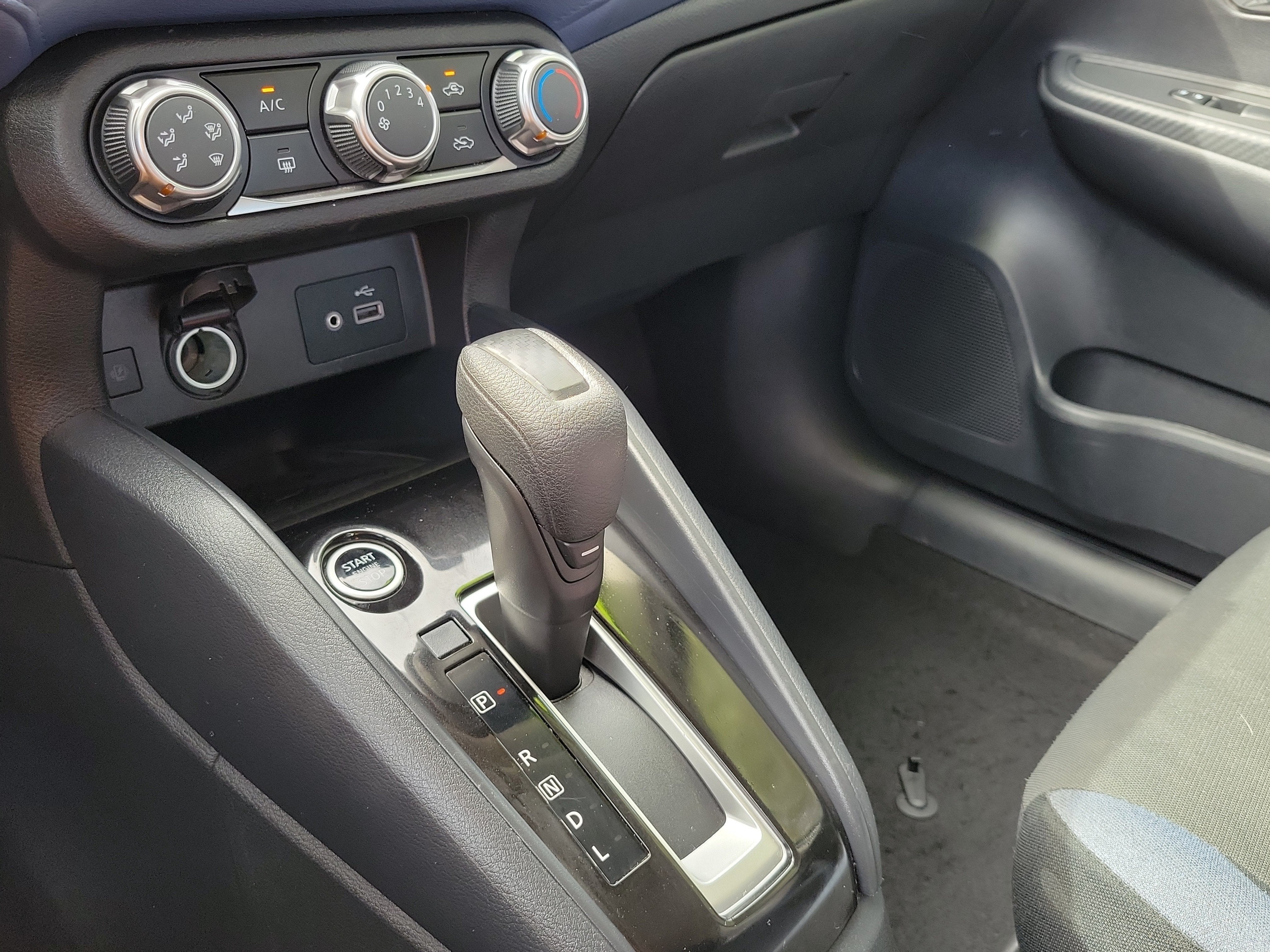 2024 Nissan Versa SV