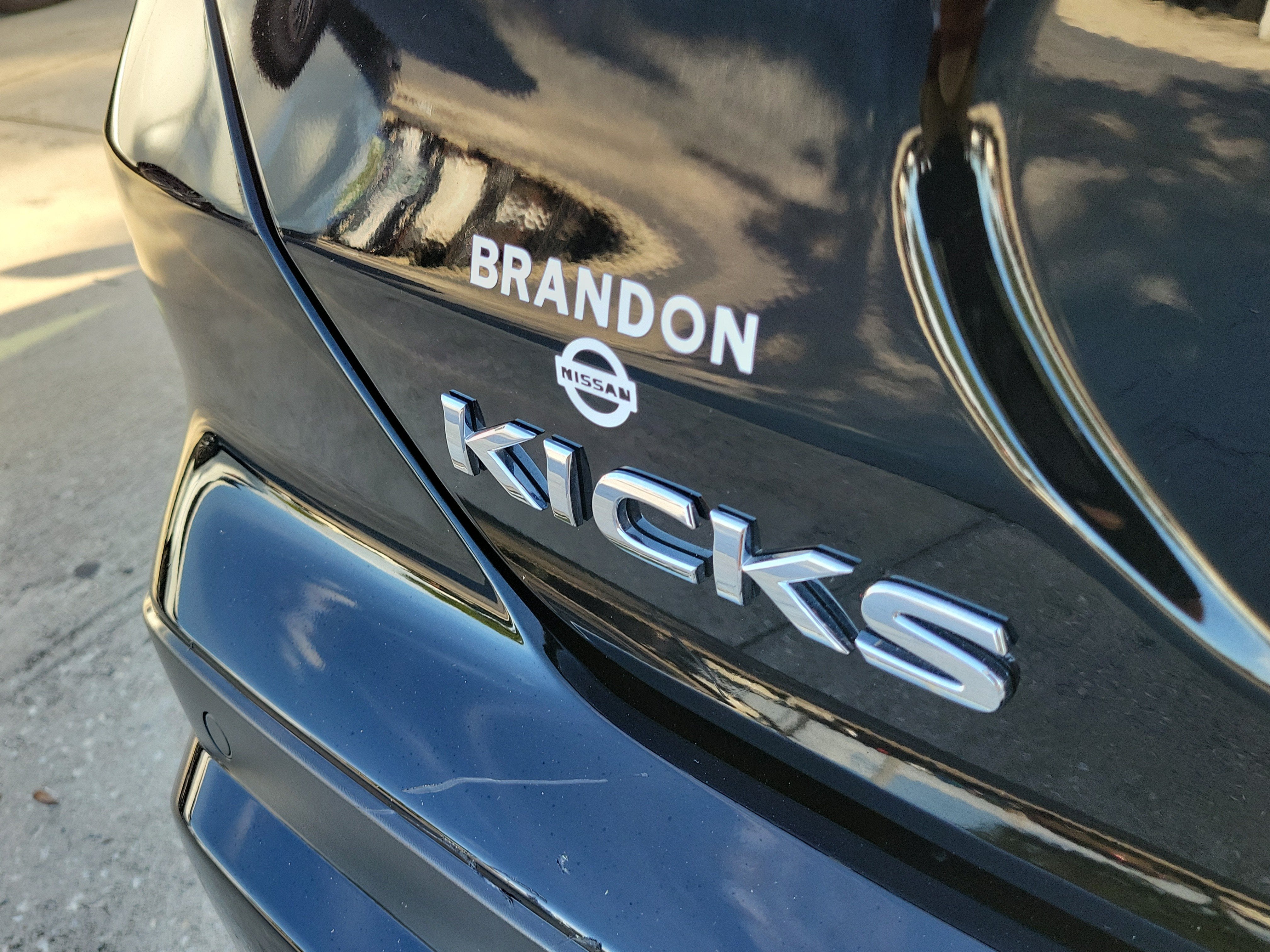 2023 Nissan Kicks S