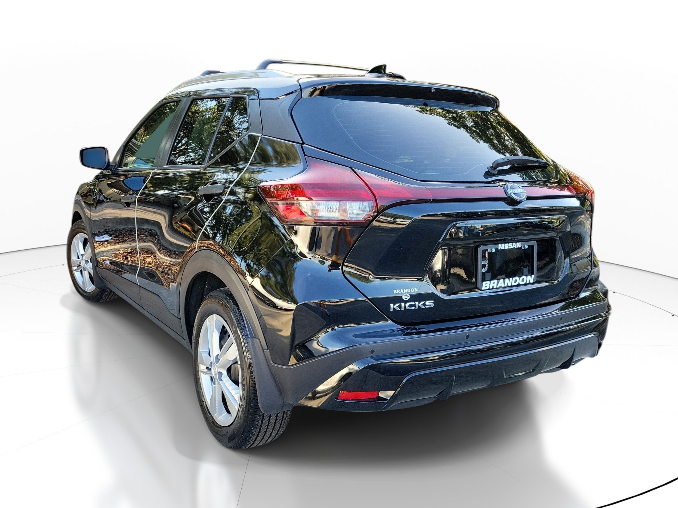 2023 Nissan Kicks S