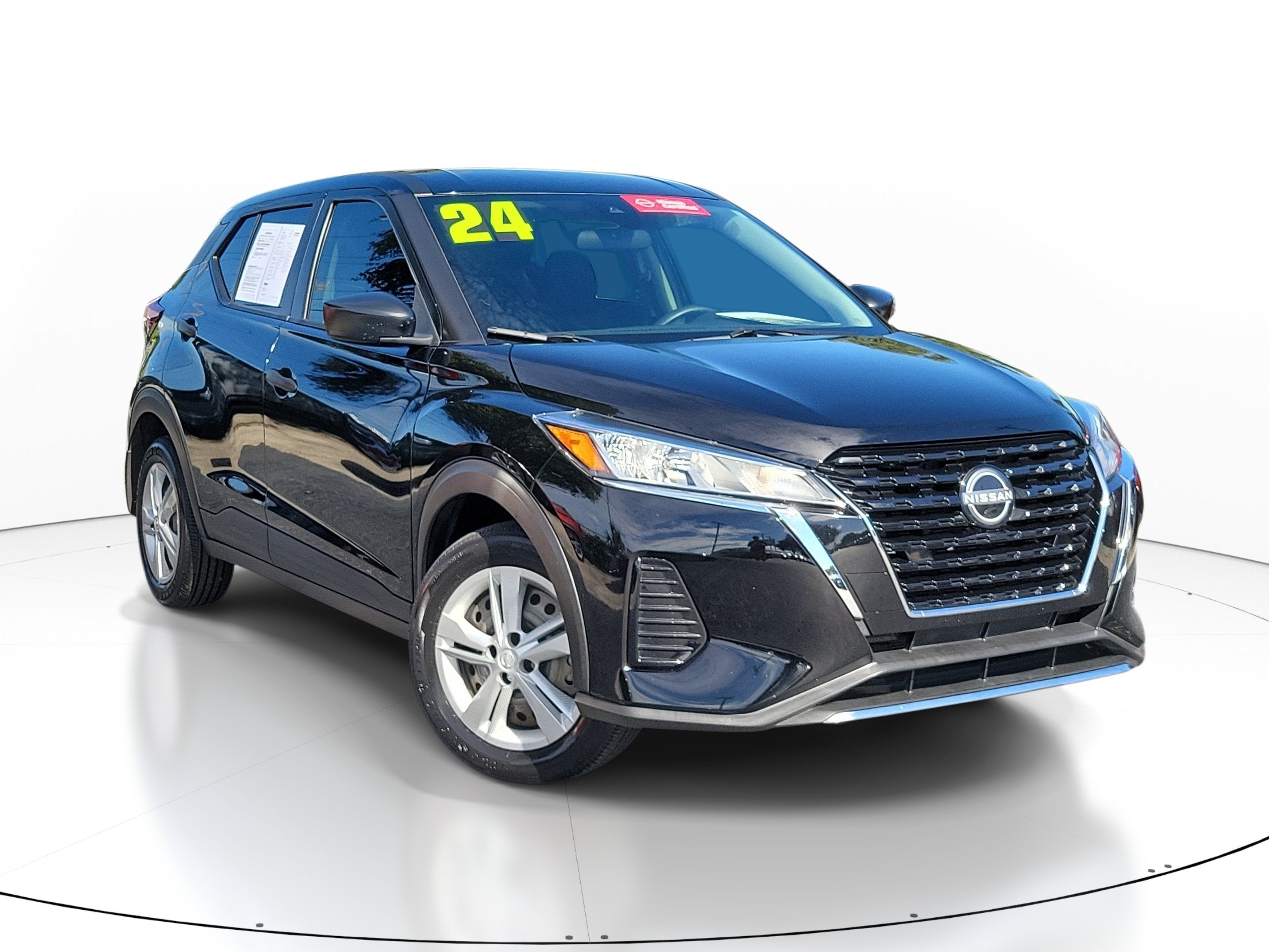 2024 Nissan Kicks S
