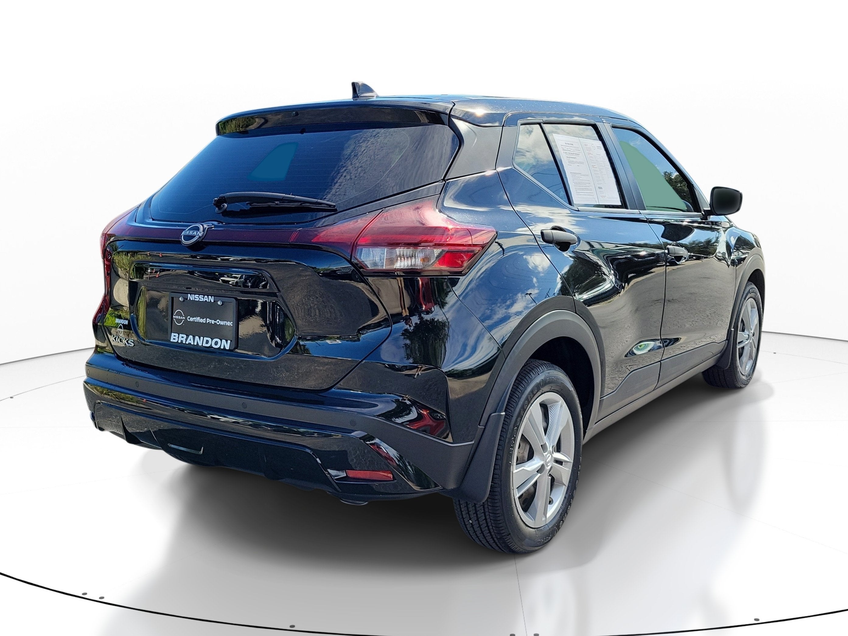 2024 Nissan Kicks S
