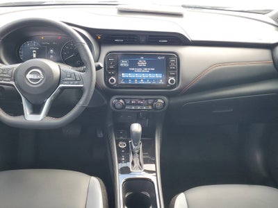 2023 Nissan Kicks SR