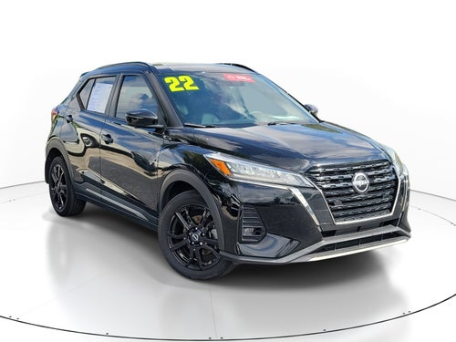 2022 Nissan Kicks SR
