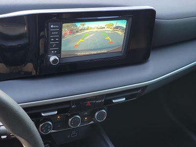 2025 Nissan Kicks S