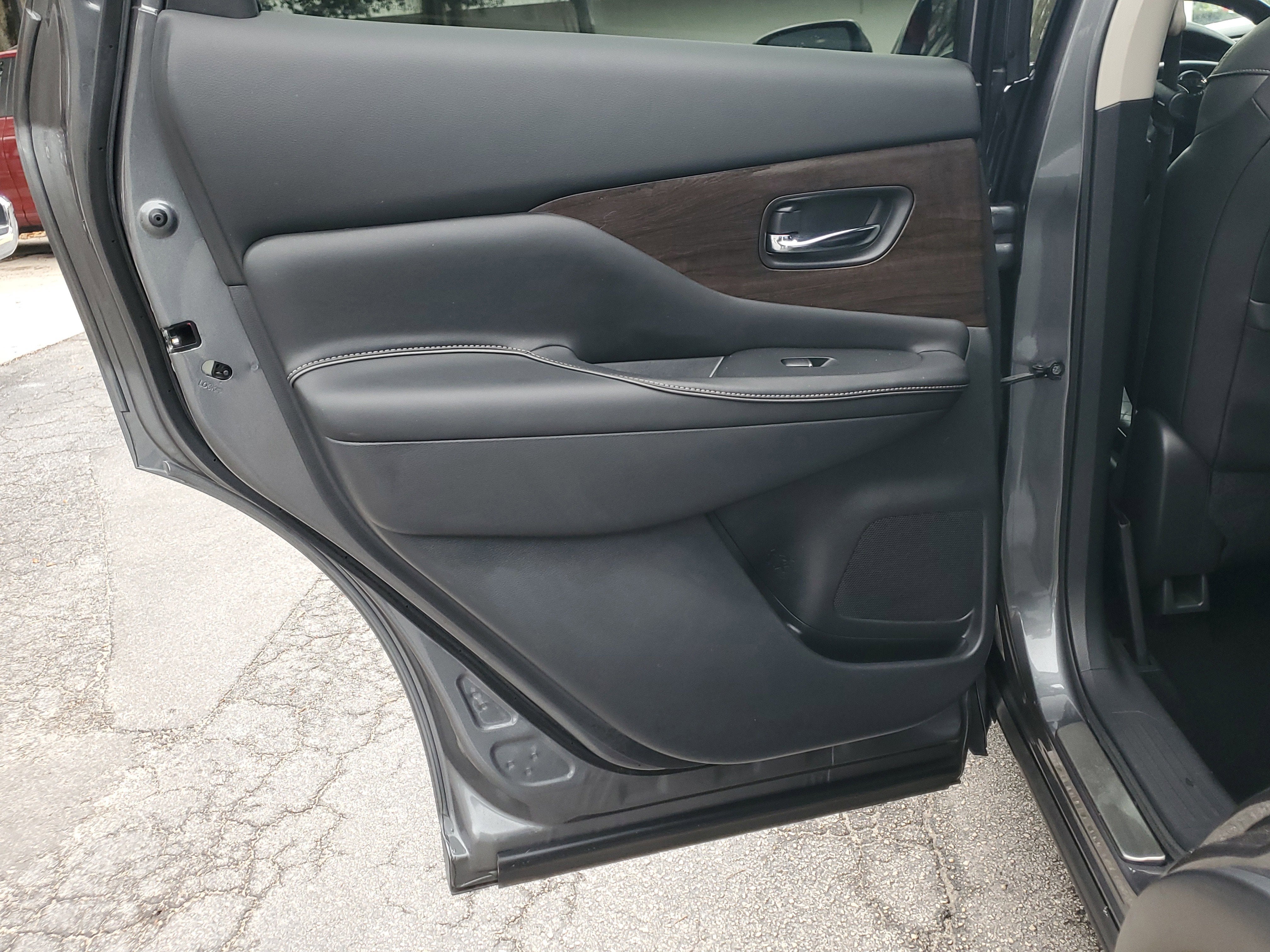 2020 Nissan Murano Platinum