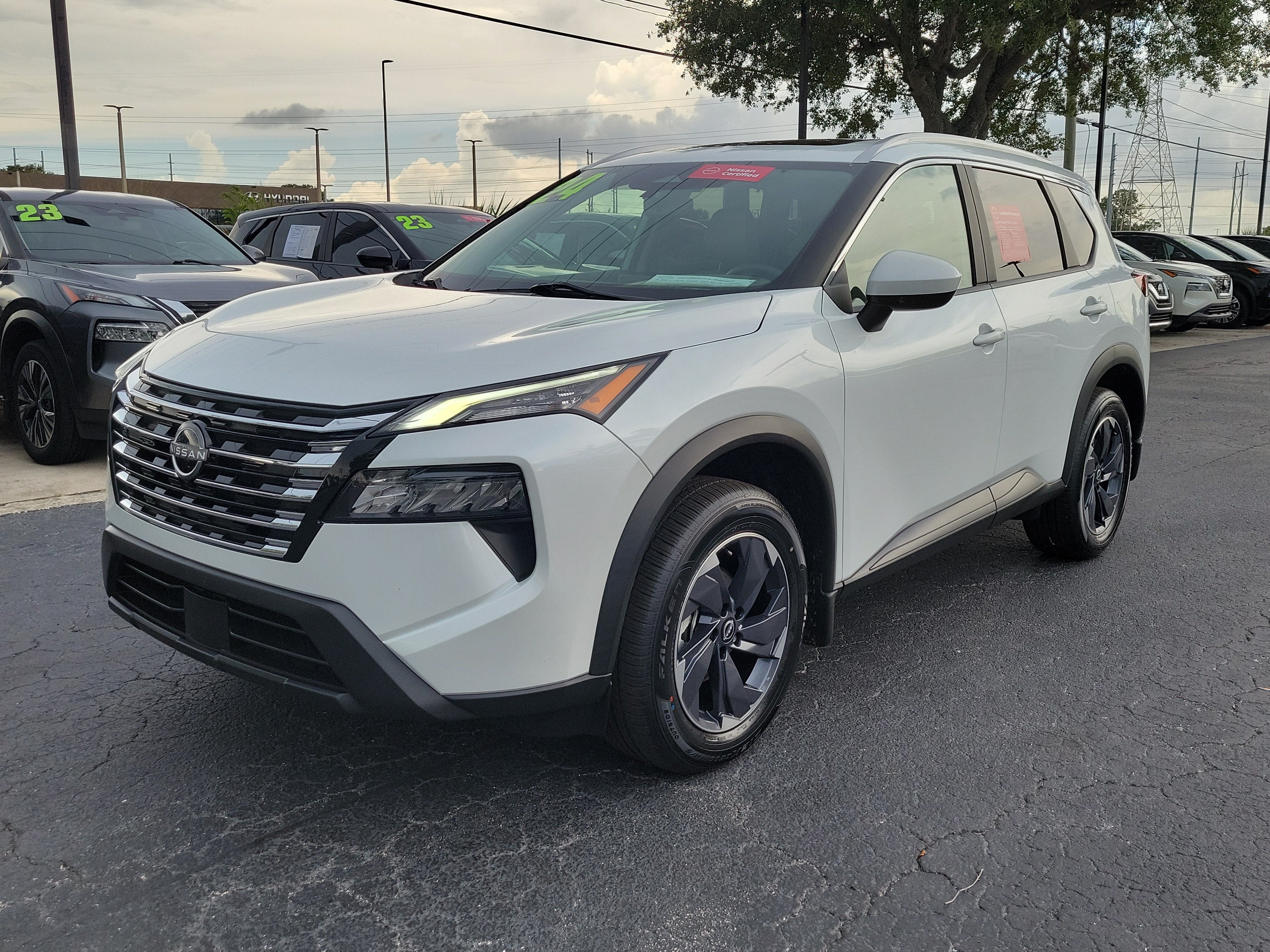 2024 Nissan Rogue SV