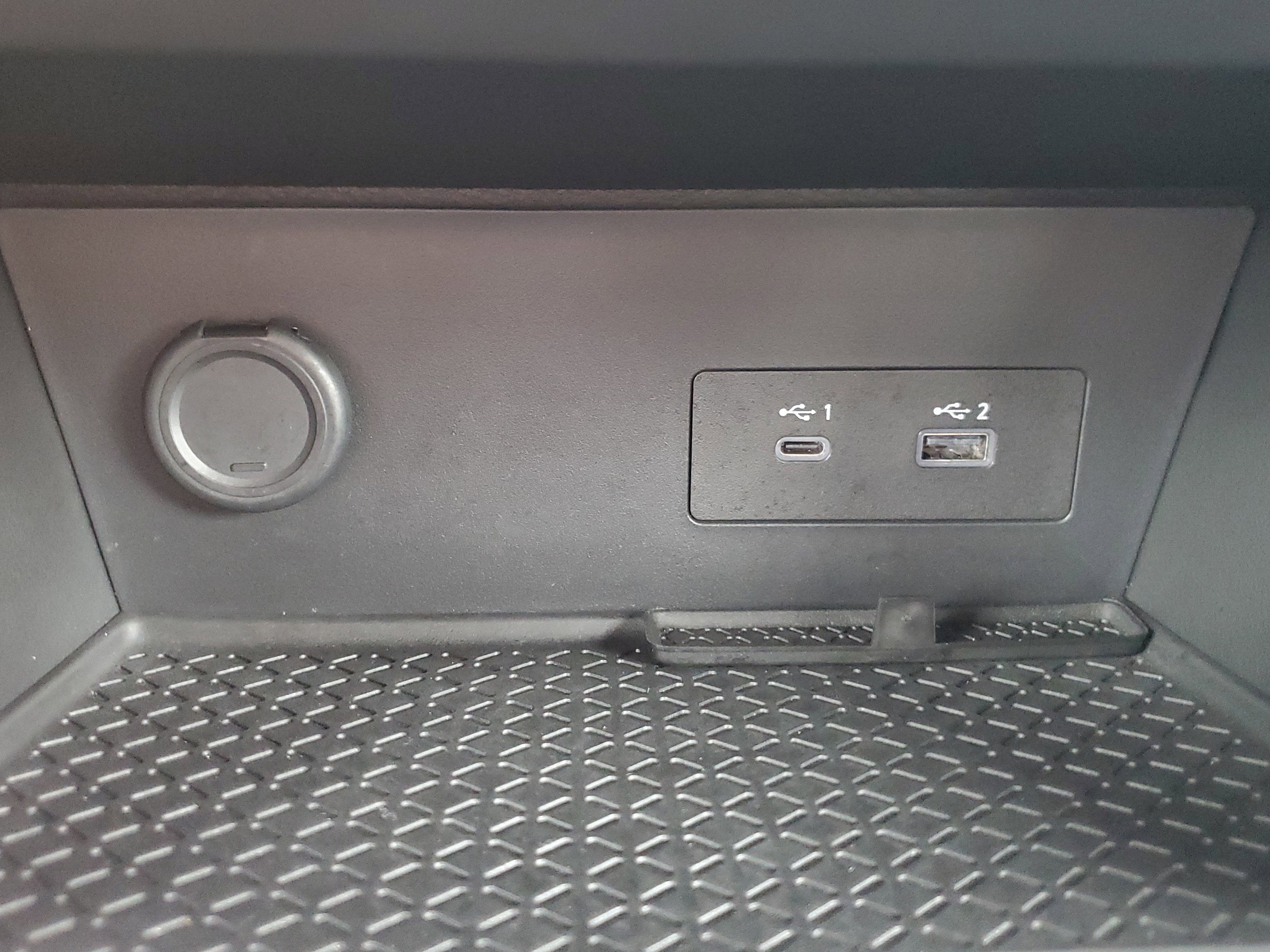 2025 Nissan Pathfinder S