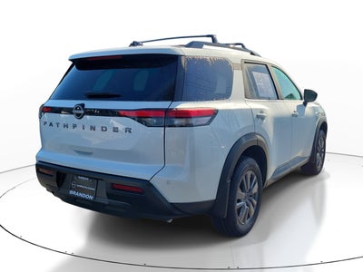 2026 Nissan Pathfinder SV