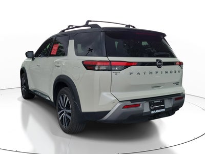 2024 Nissan Pathfinder Platinum