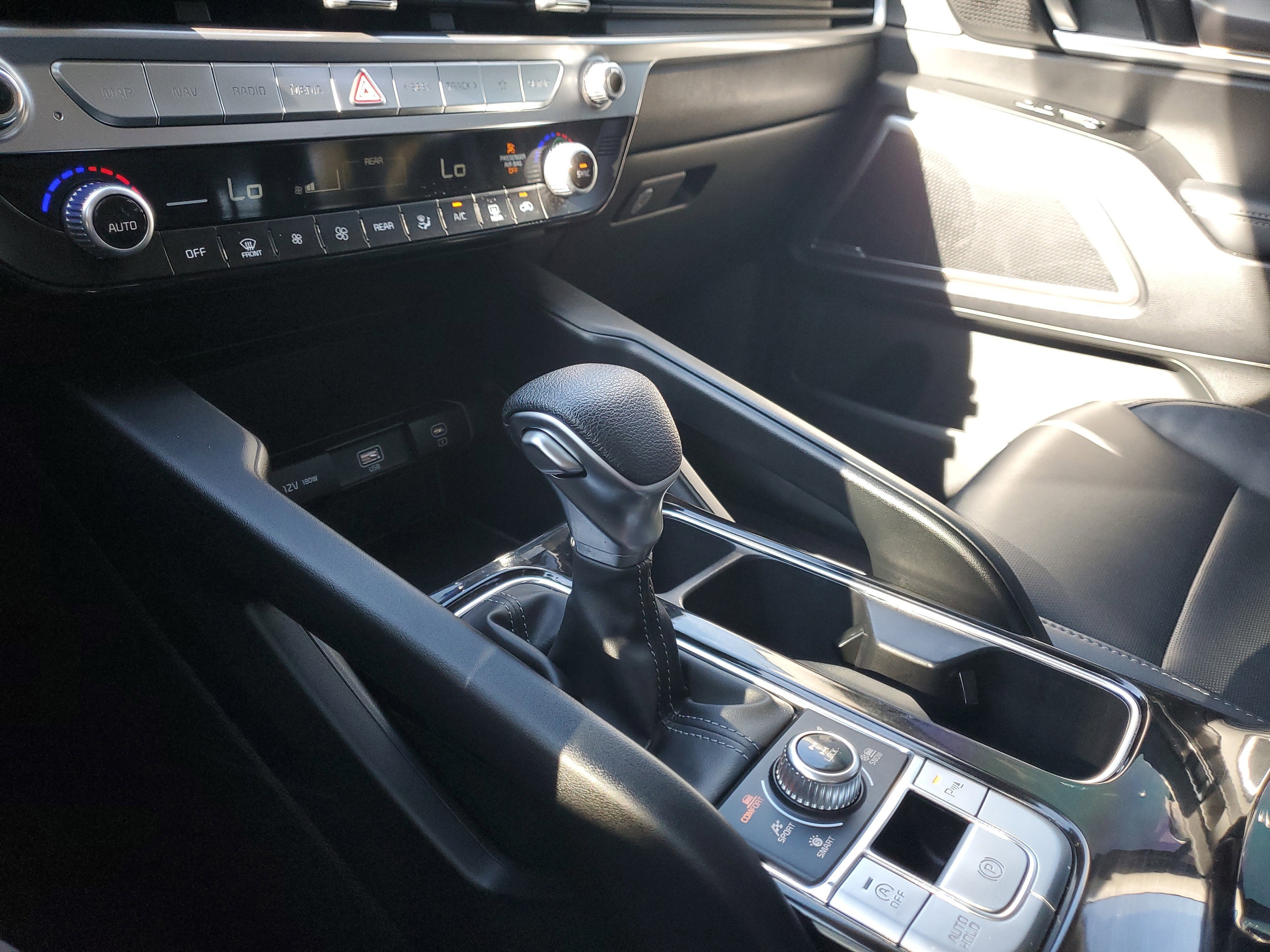 2024 Kia Telluride LX