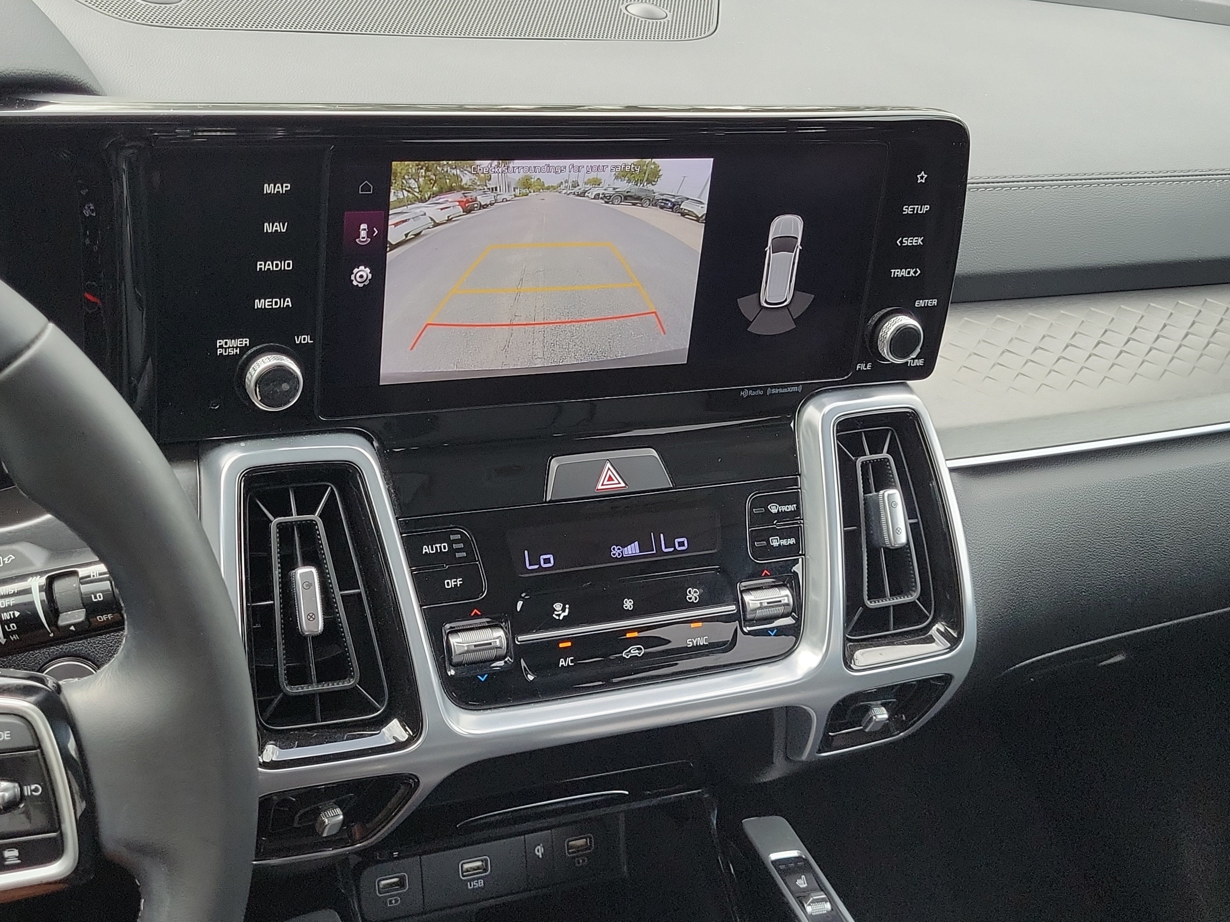 2022 Kia Sorento SX