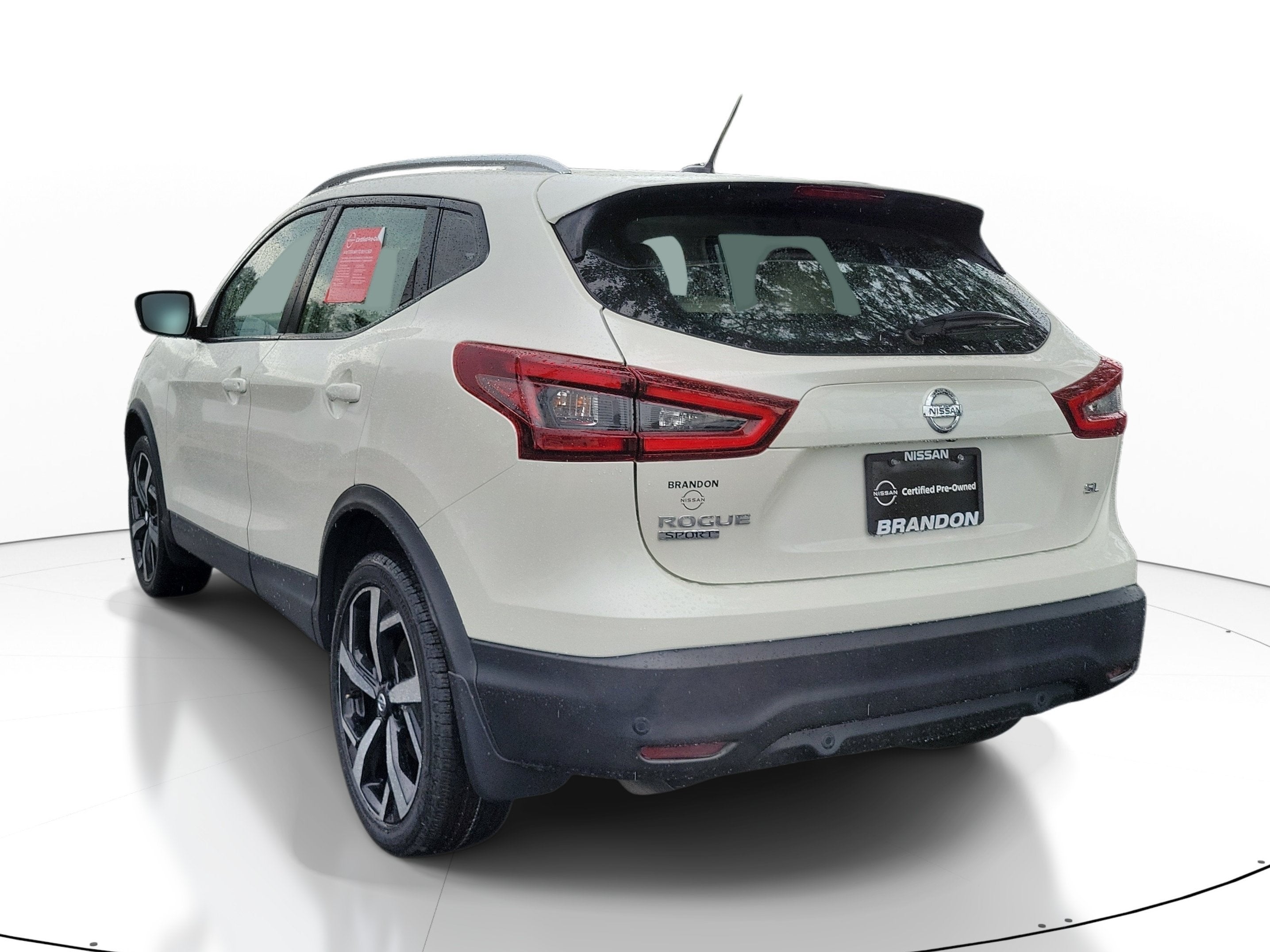 2022 Nissan Rogue Sport SL