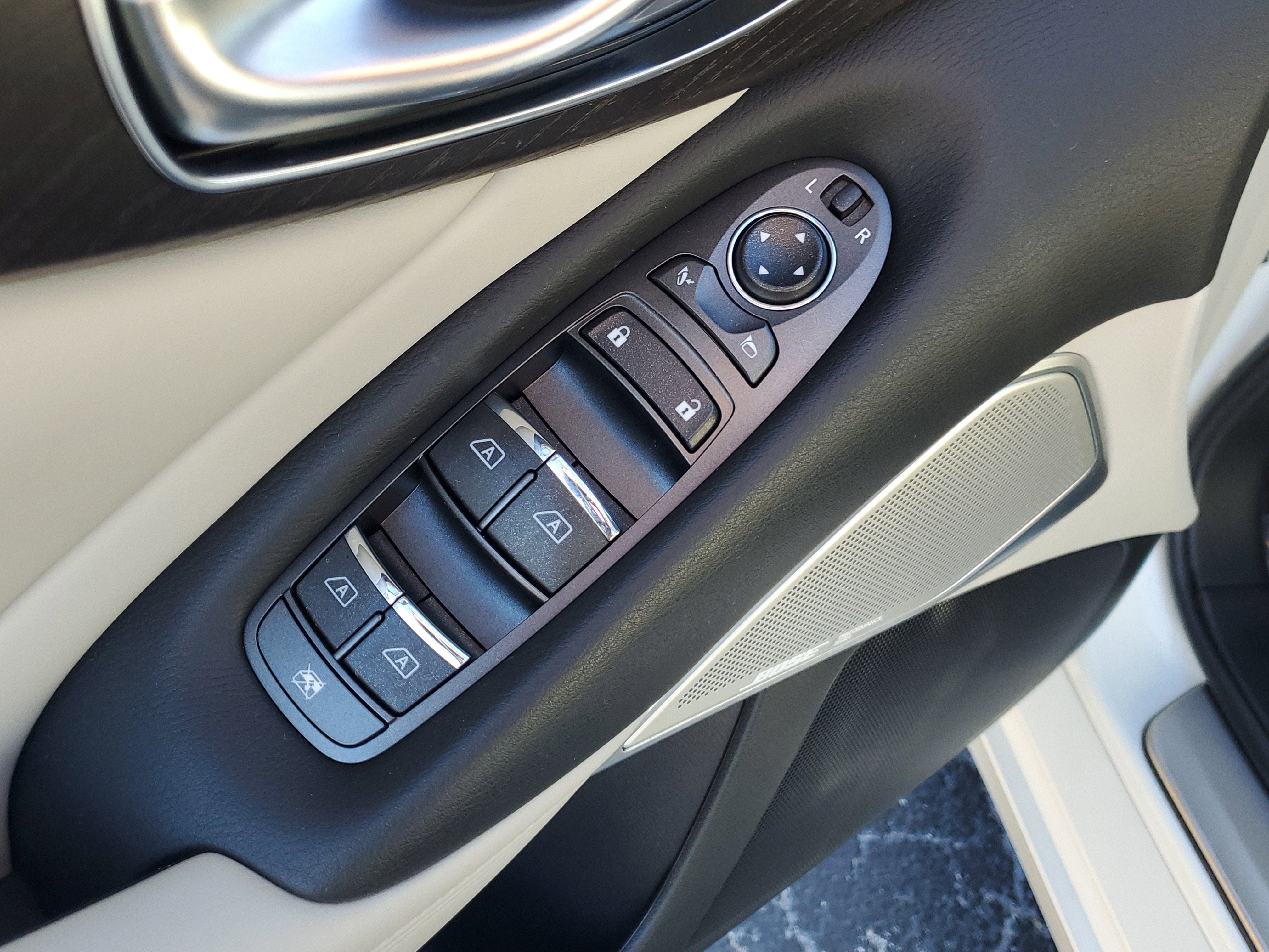 2022 INFINITI Q50 SENSORY