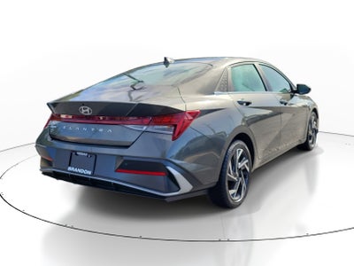 2025 Hyundai Elantra SEL Convenience