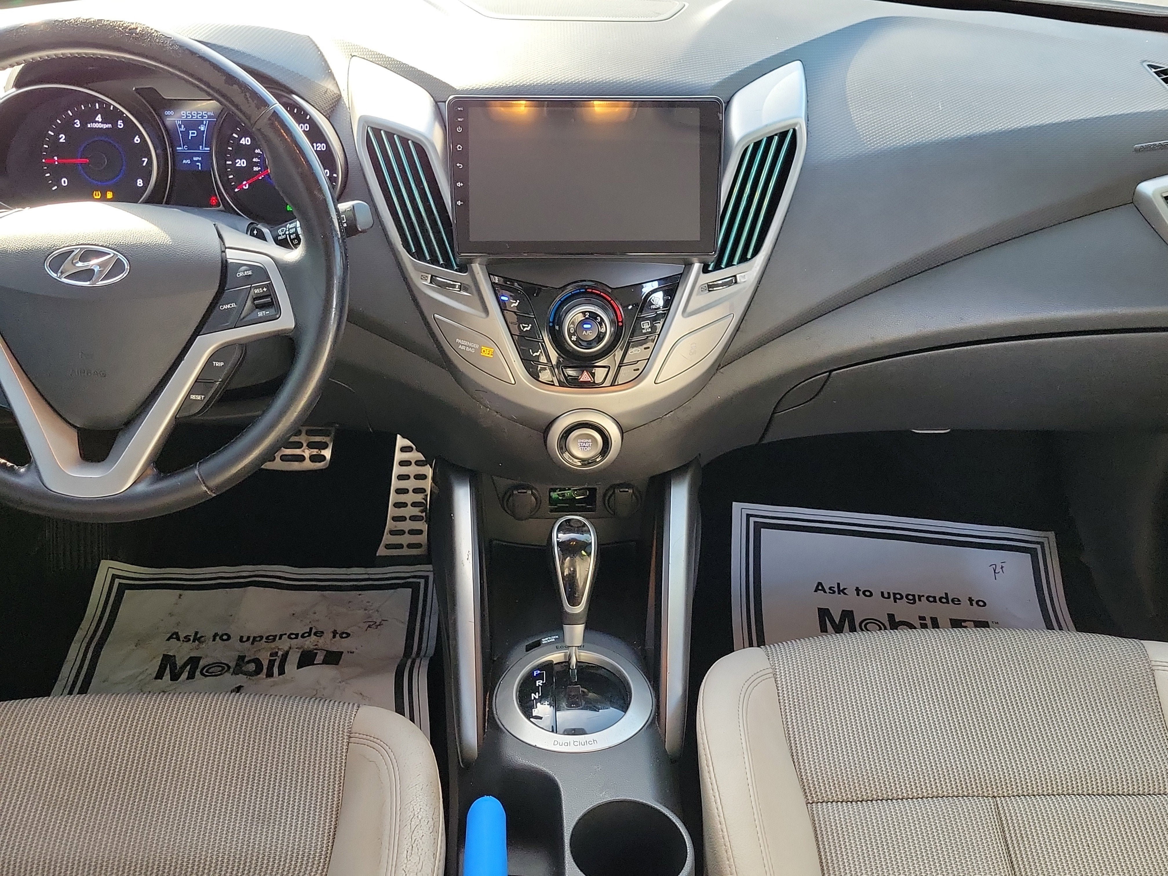 2014 Hyundai Veloster Base