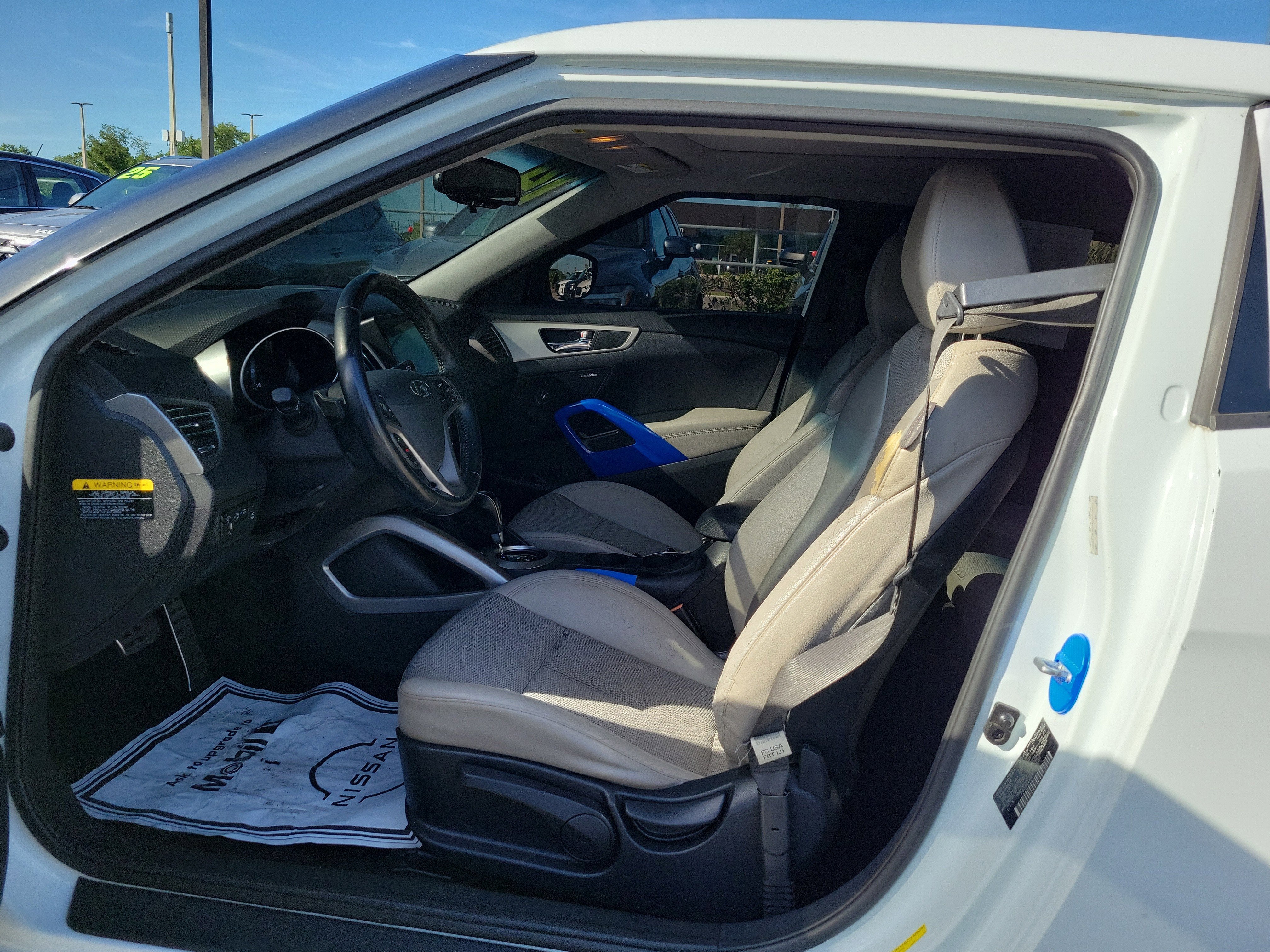 2014 Hyundai Veloster Base