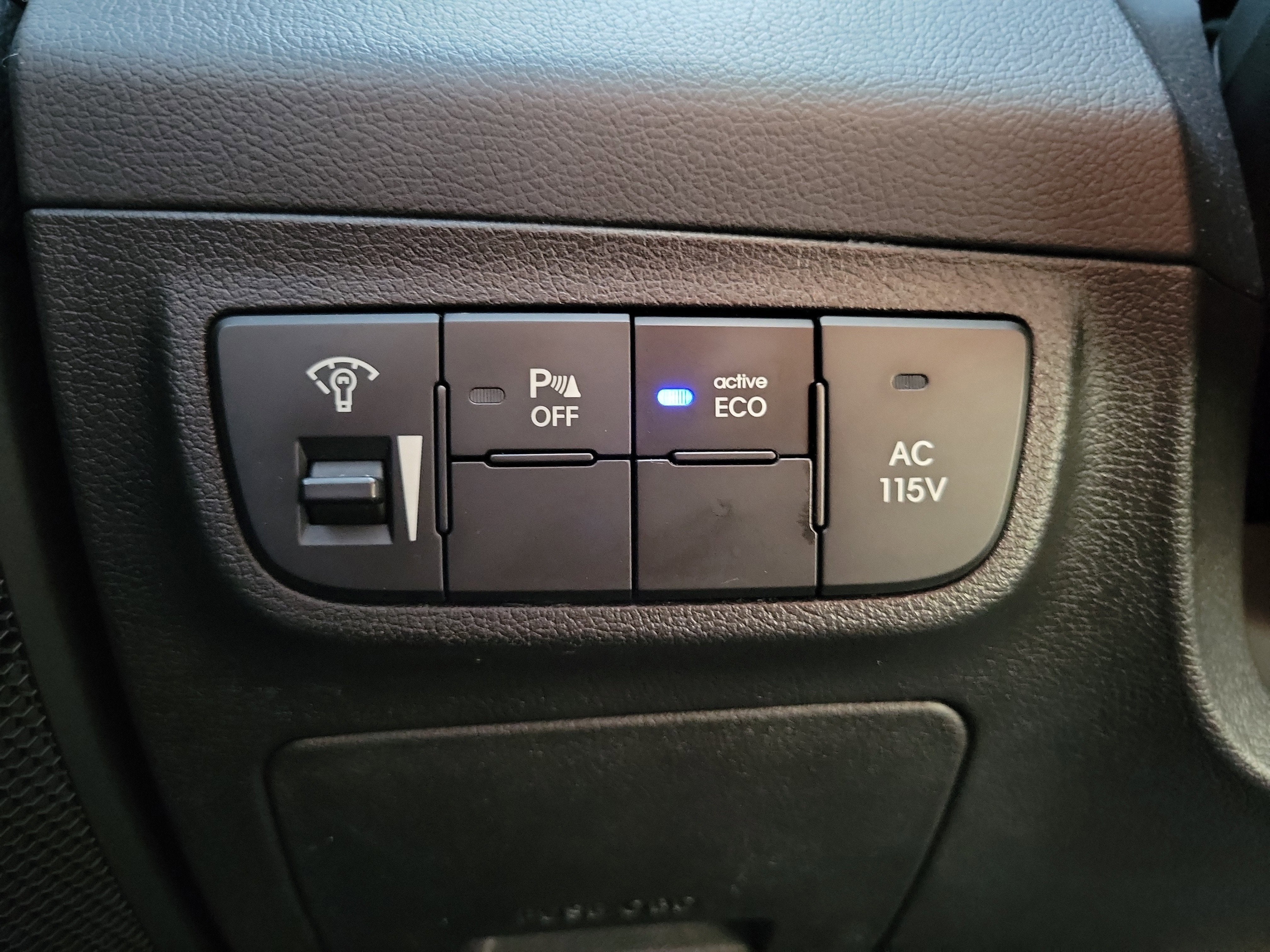 2014 Hyundai Veloster Base