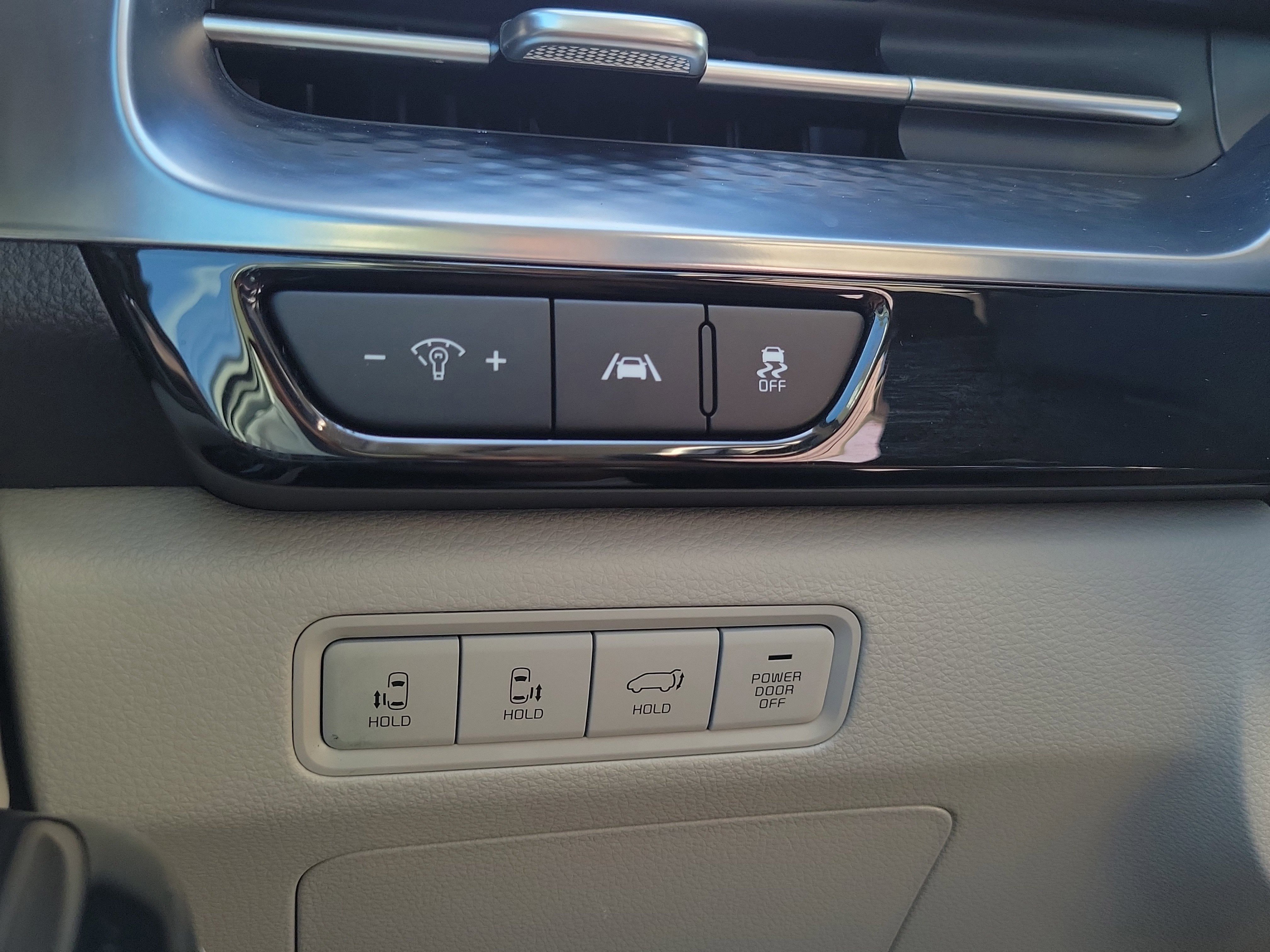 2023 Kia Carnival SX Prestige