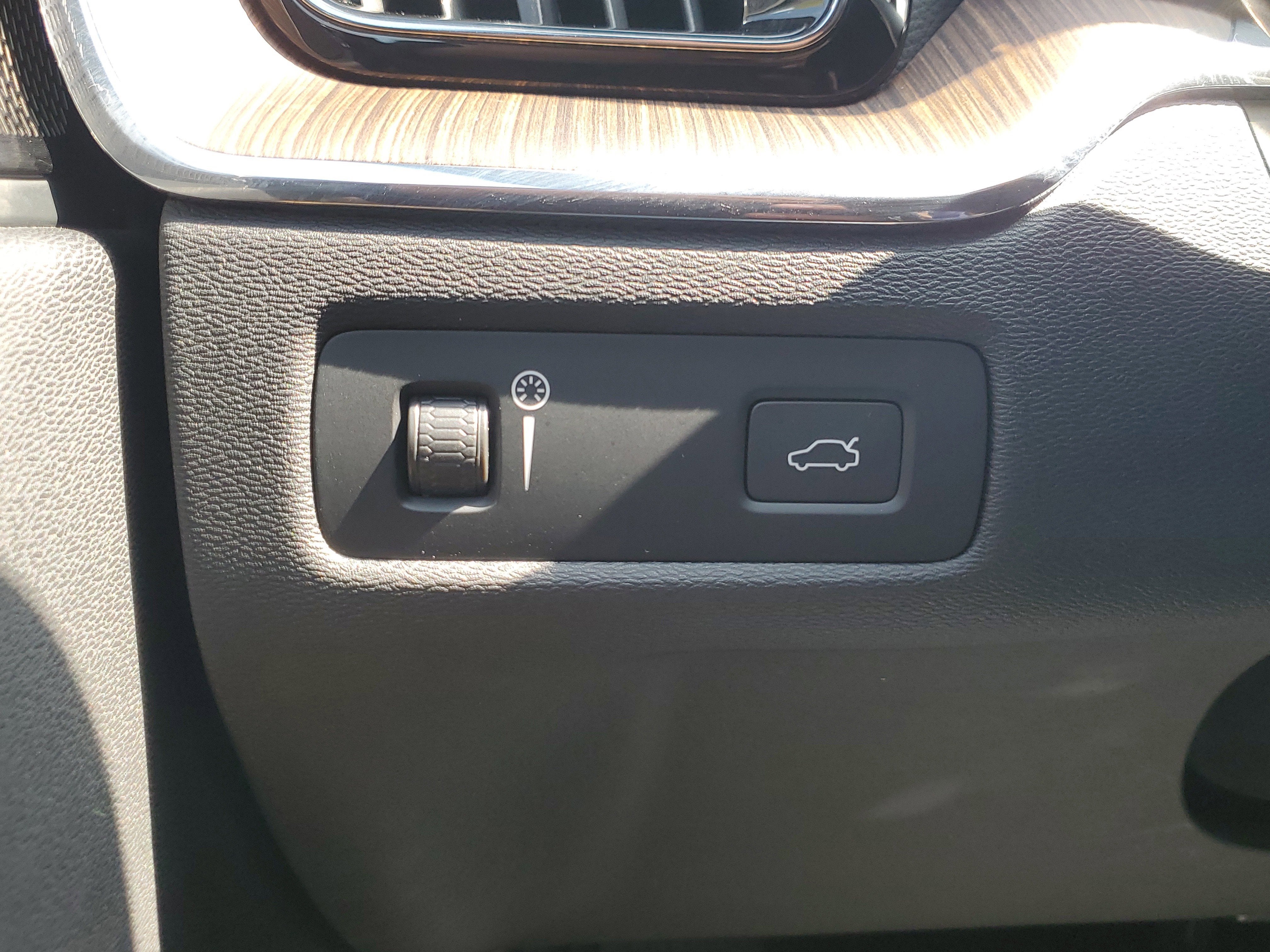 2021 Volvo XC60 Inscription