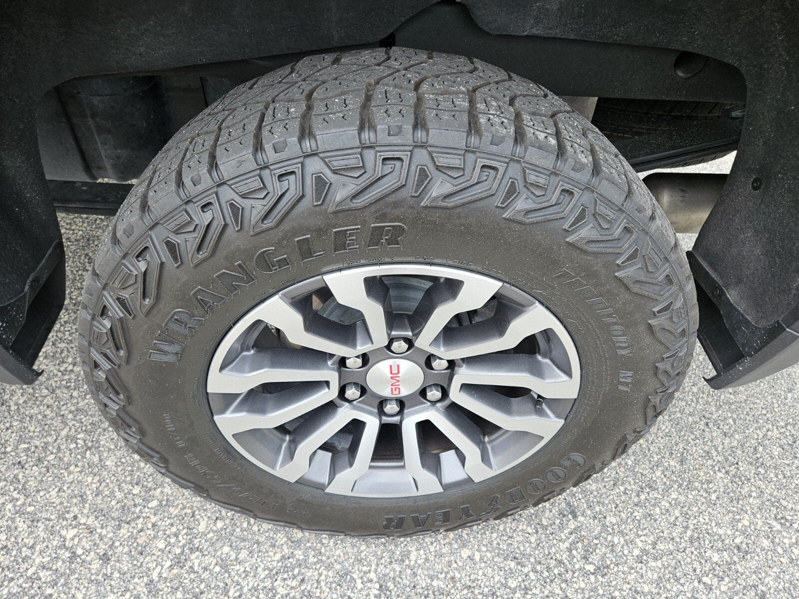 2023 GMC Sierra 1500 AT4