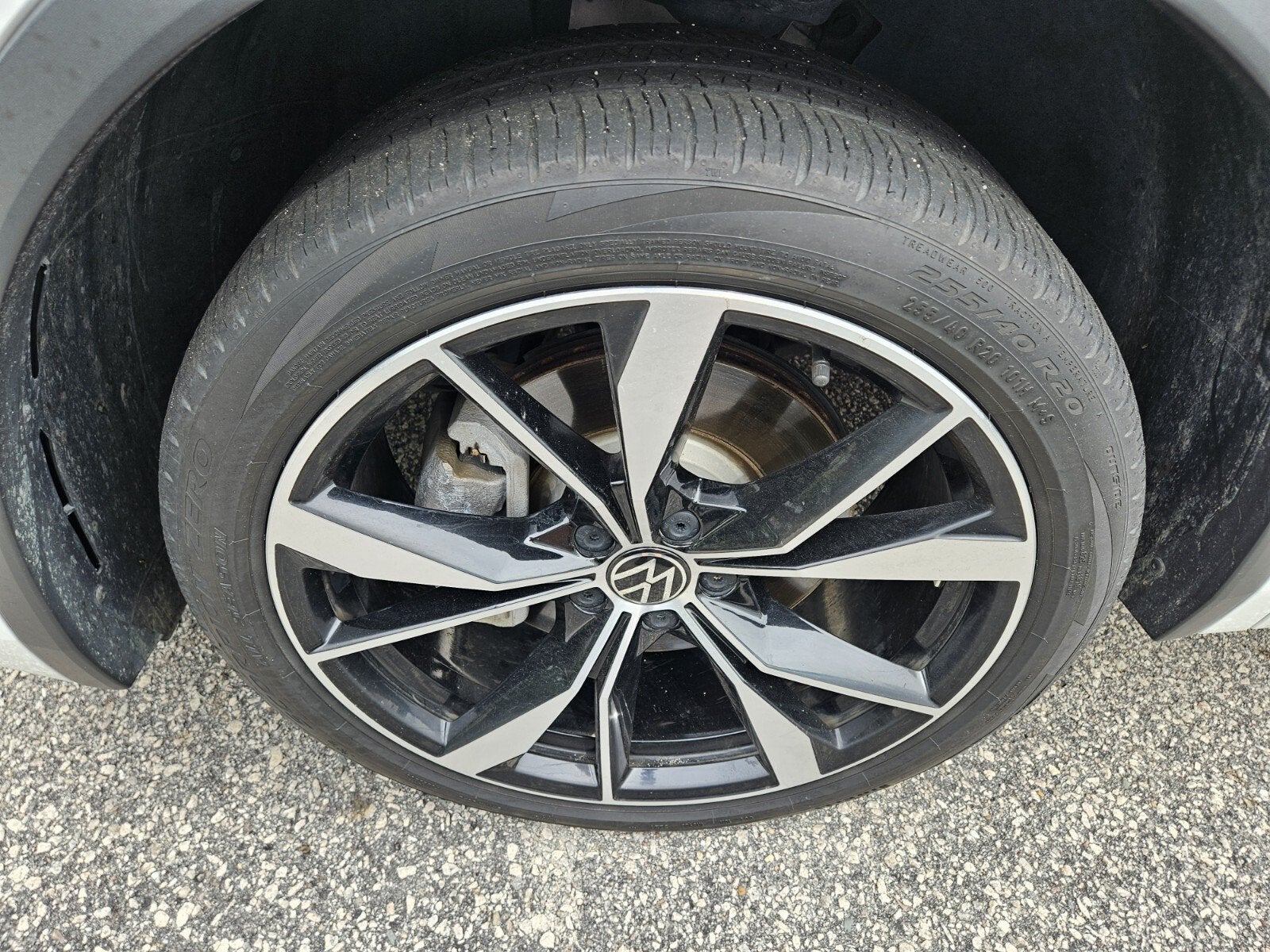 2022 Volkswagen Tiguan SEL R-Line