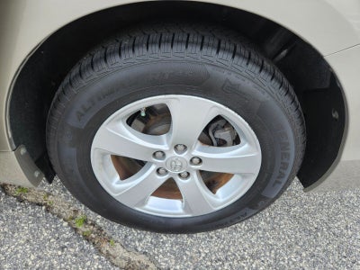 2015 Toyota Sienna LE AAS
