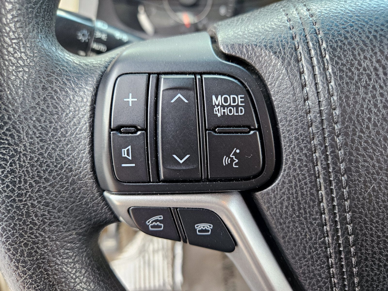2015 Toyota Sienna LE AAS