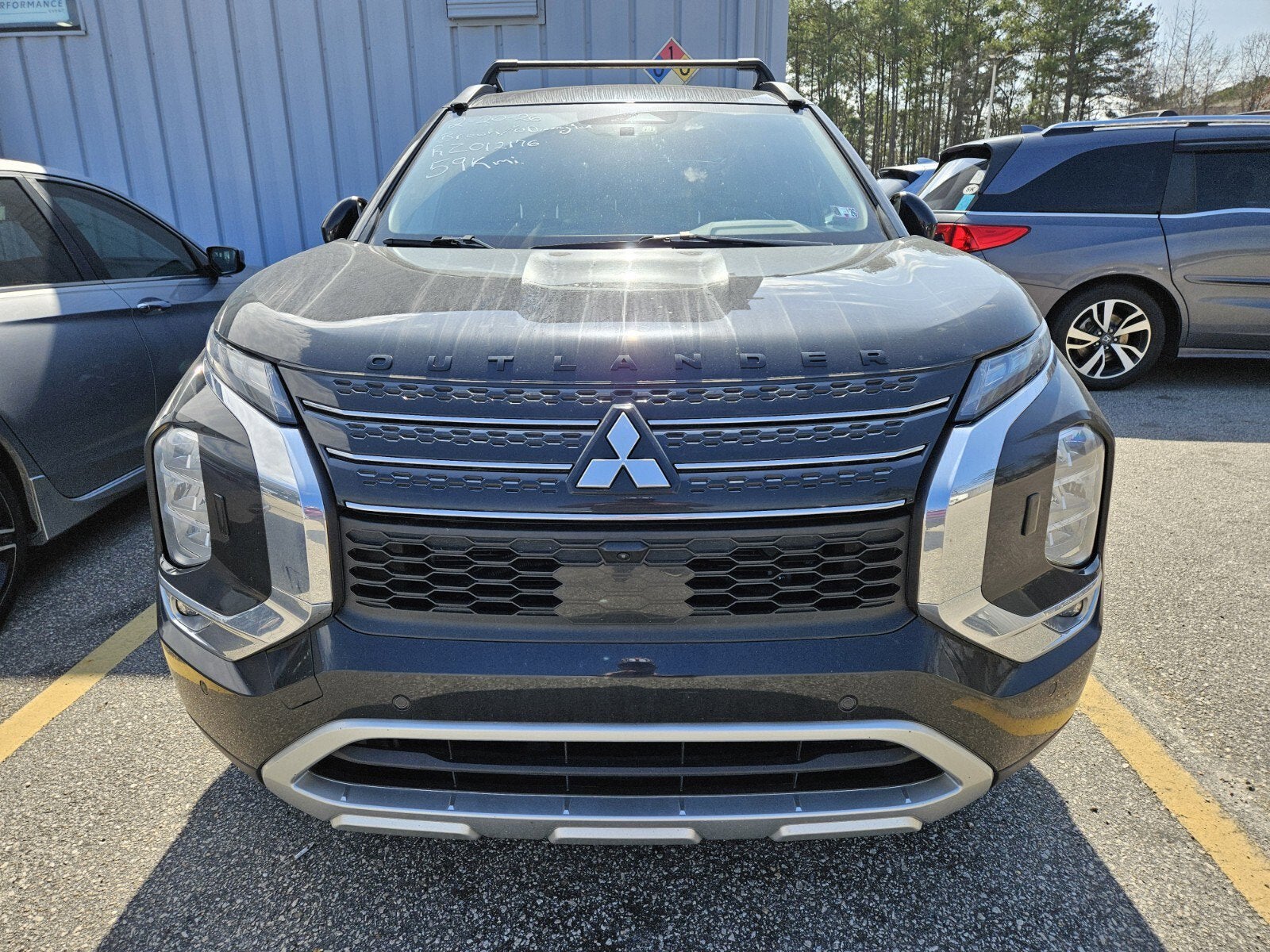 2024 Mitsubishi Outlander SE