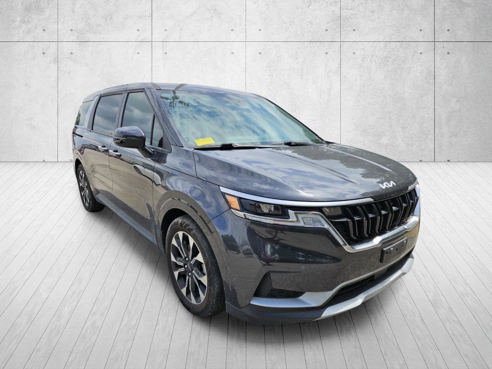 2024 Kia Carnival EX