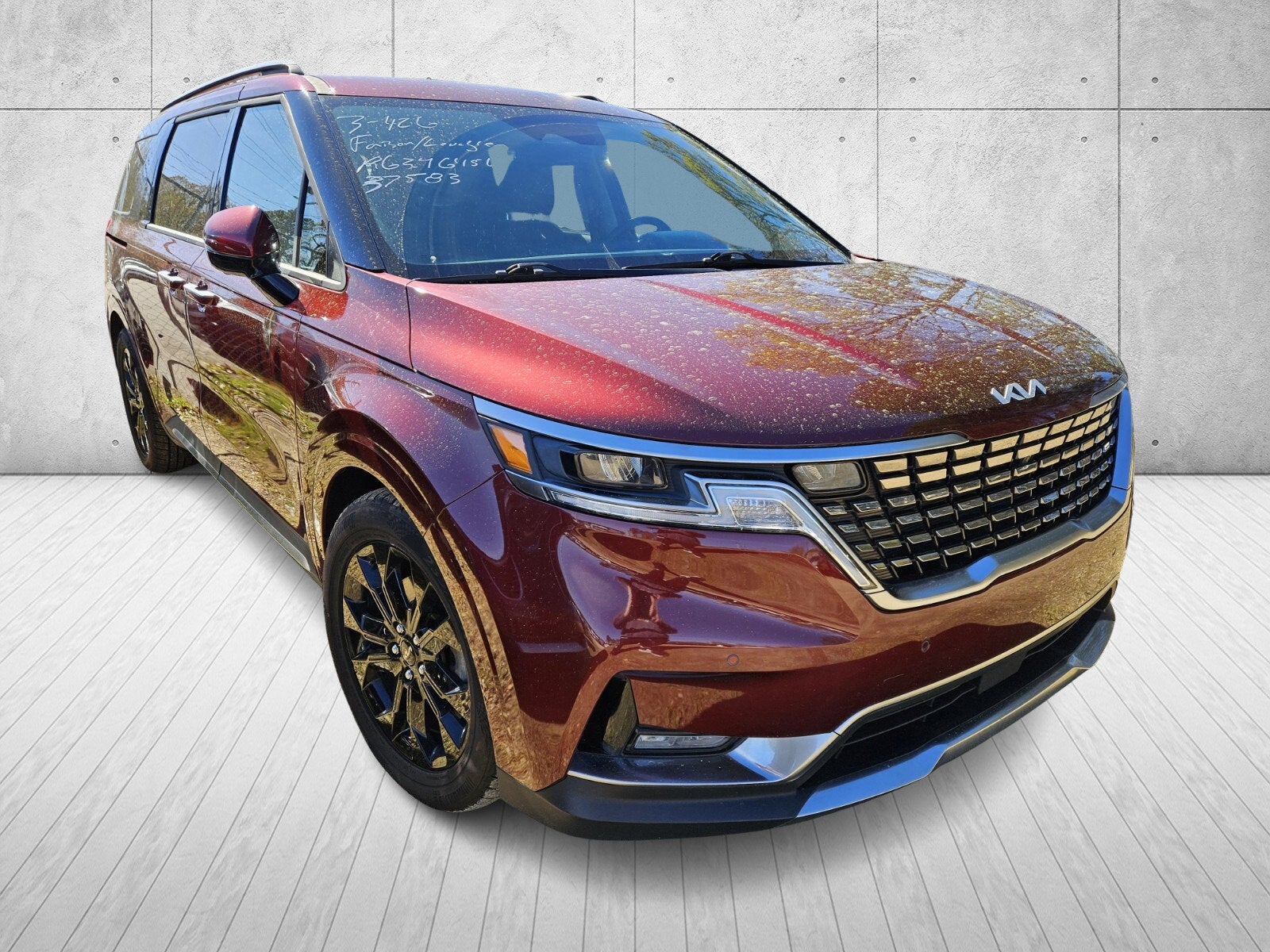 2024 Kia Carnival SX