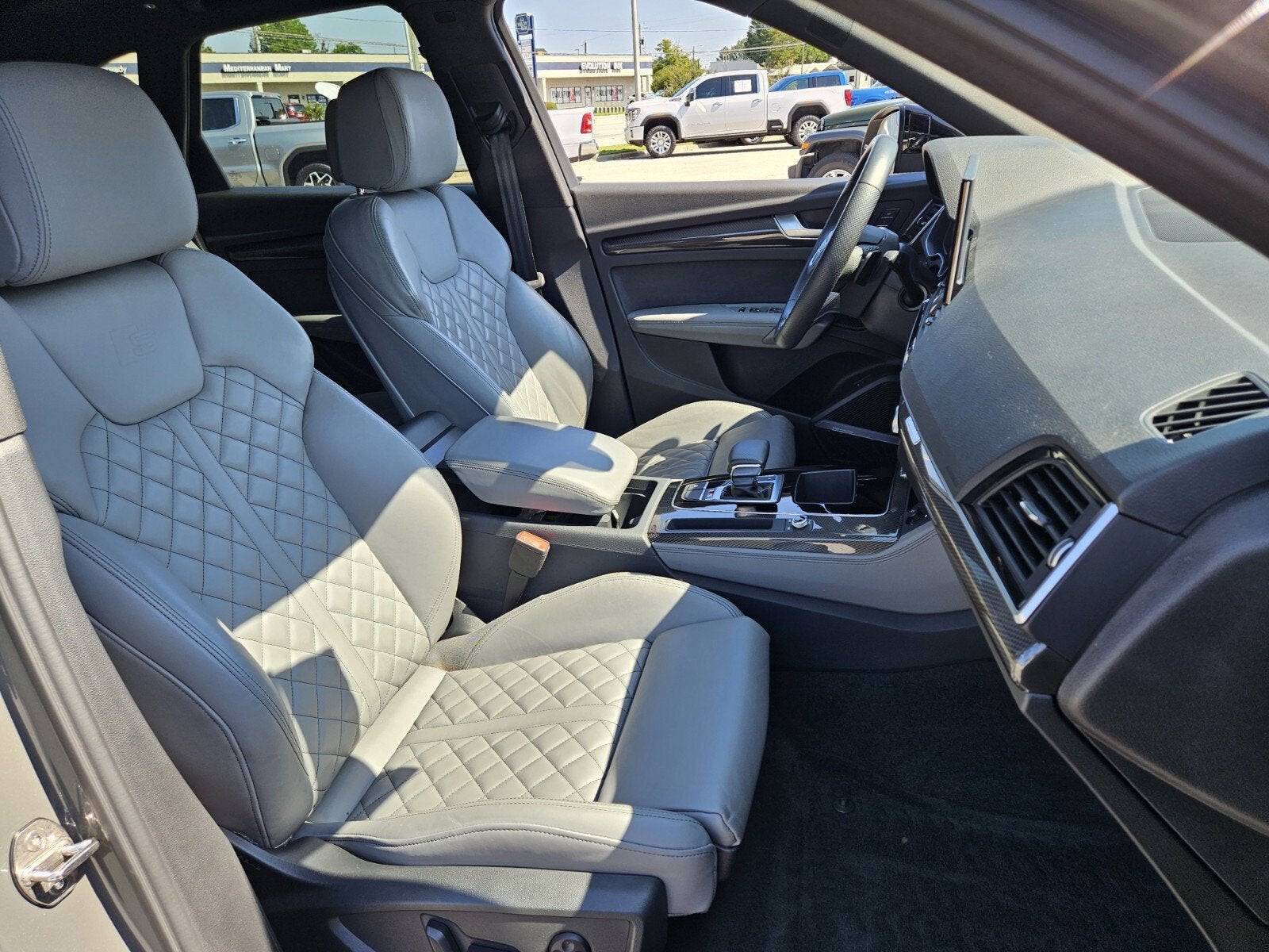 2024 Audi SQ5 Premium Plus