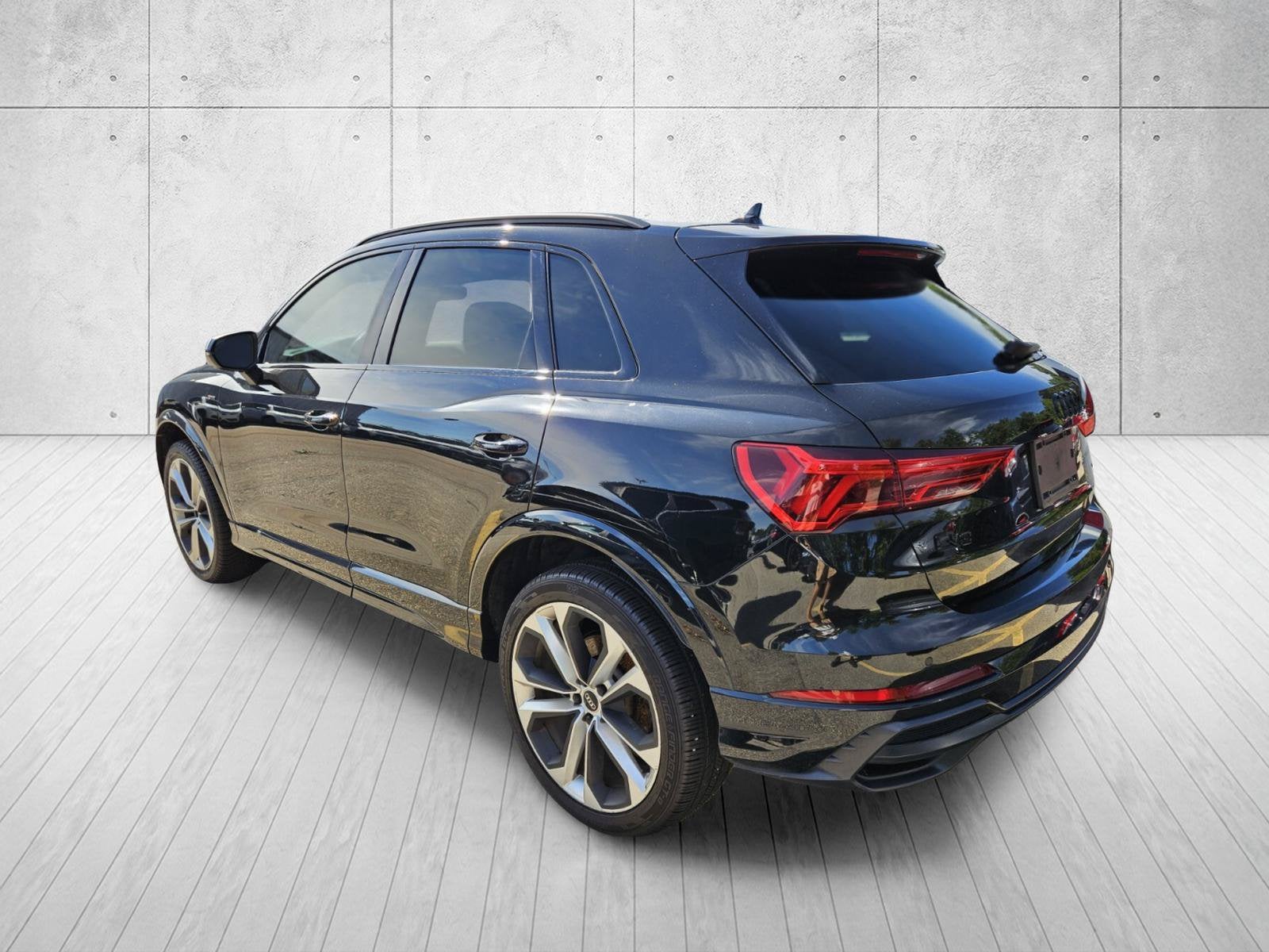 2022 Audi Q3 S line Premium Plus