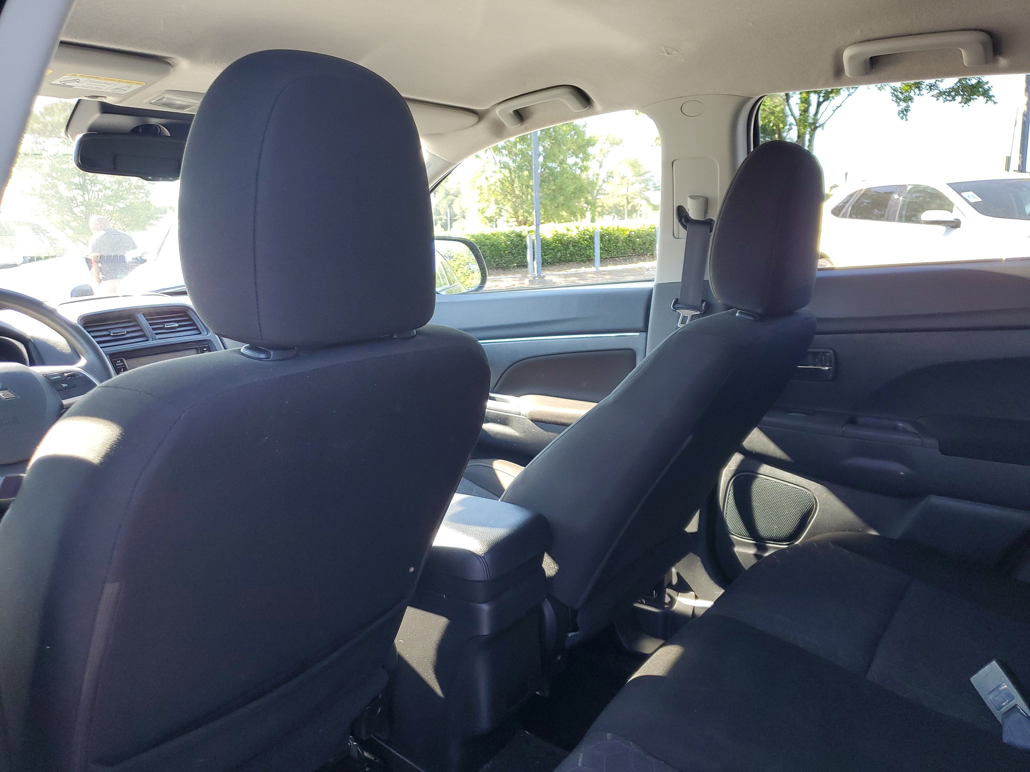 2023 Mitsubishi Outlander Sport Base
