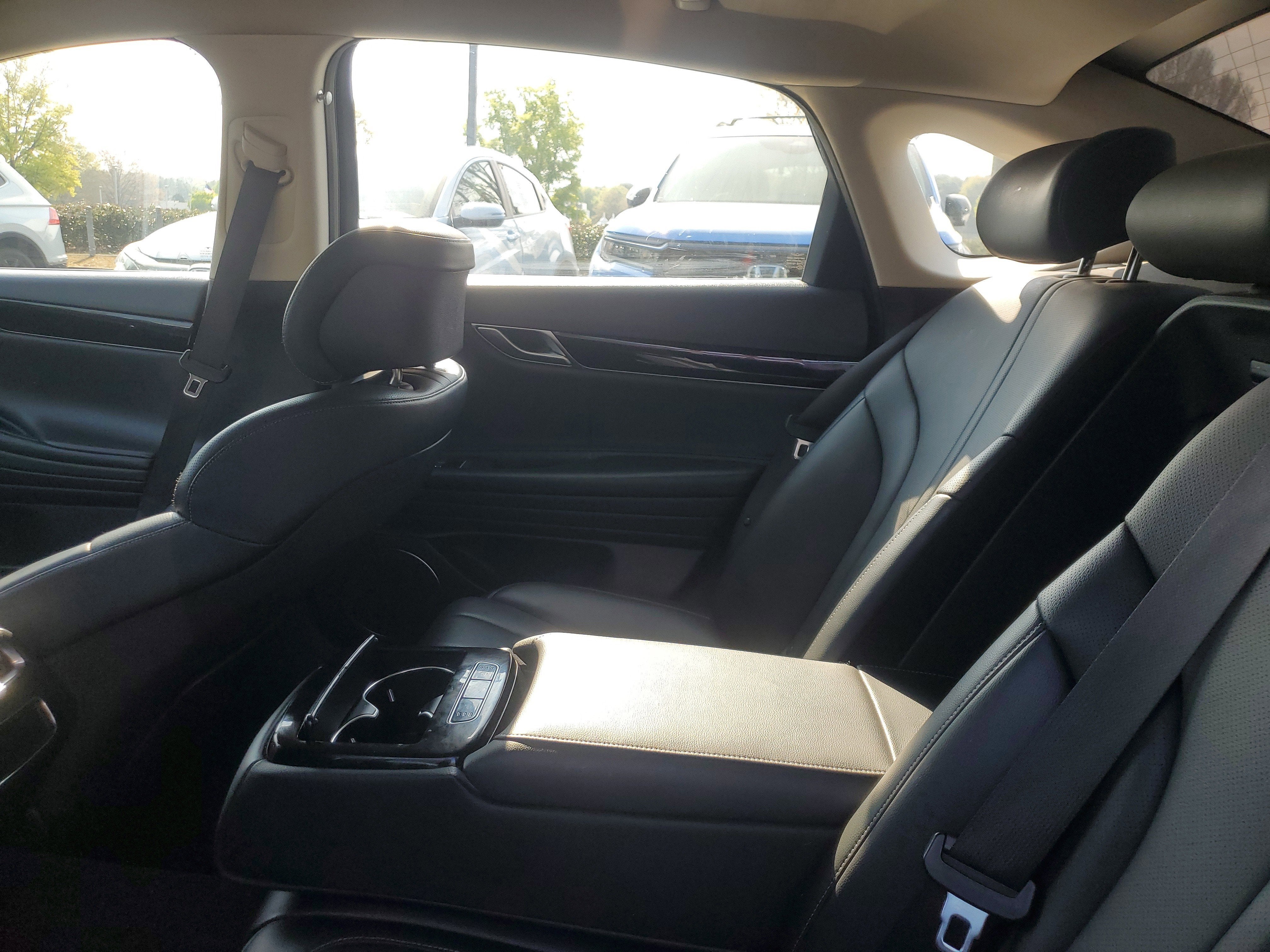 2023 Genesis G80 2.5T