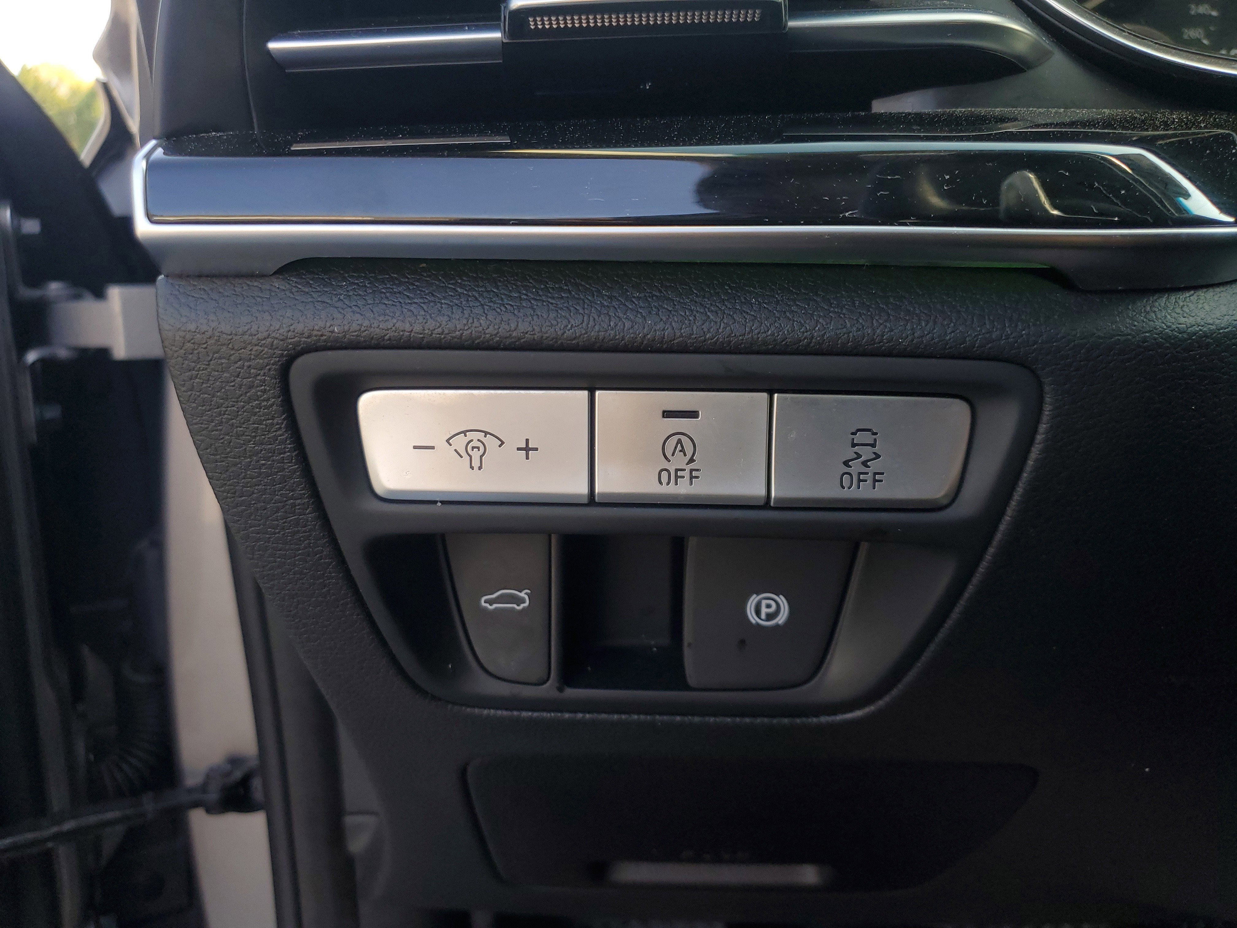 2023 Genesis G80 2.5T