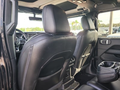 2020 Jeep Wrangler Unlimited Sahara Altitude