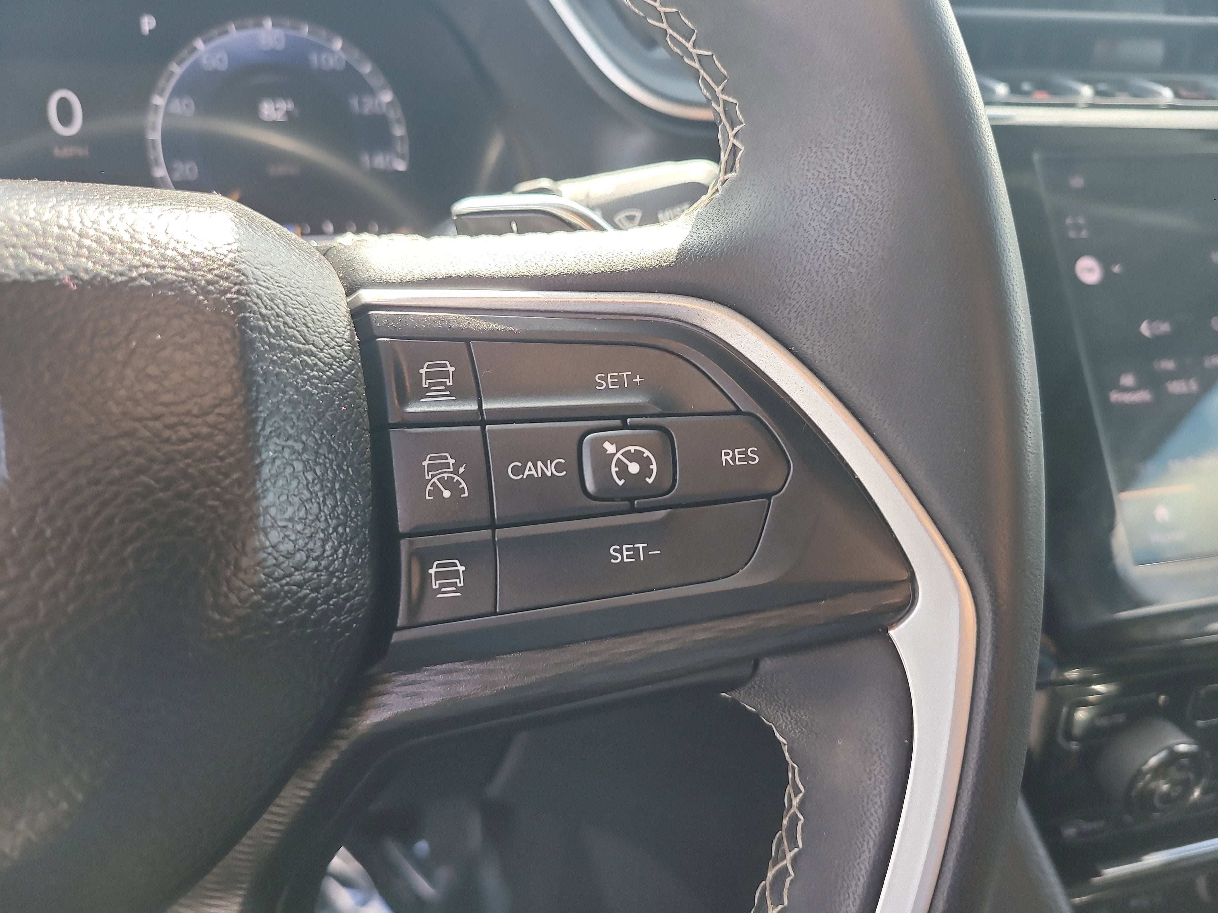 2024 Jeep Grand Cherokee Laredo