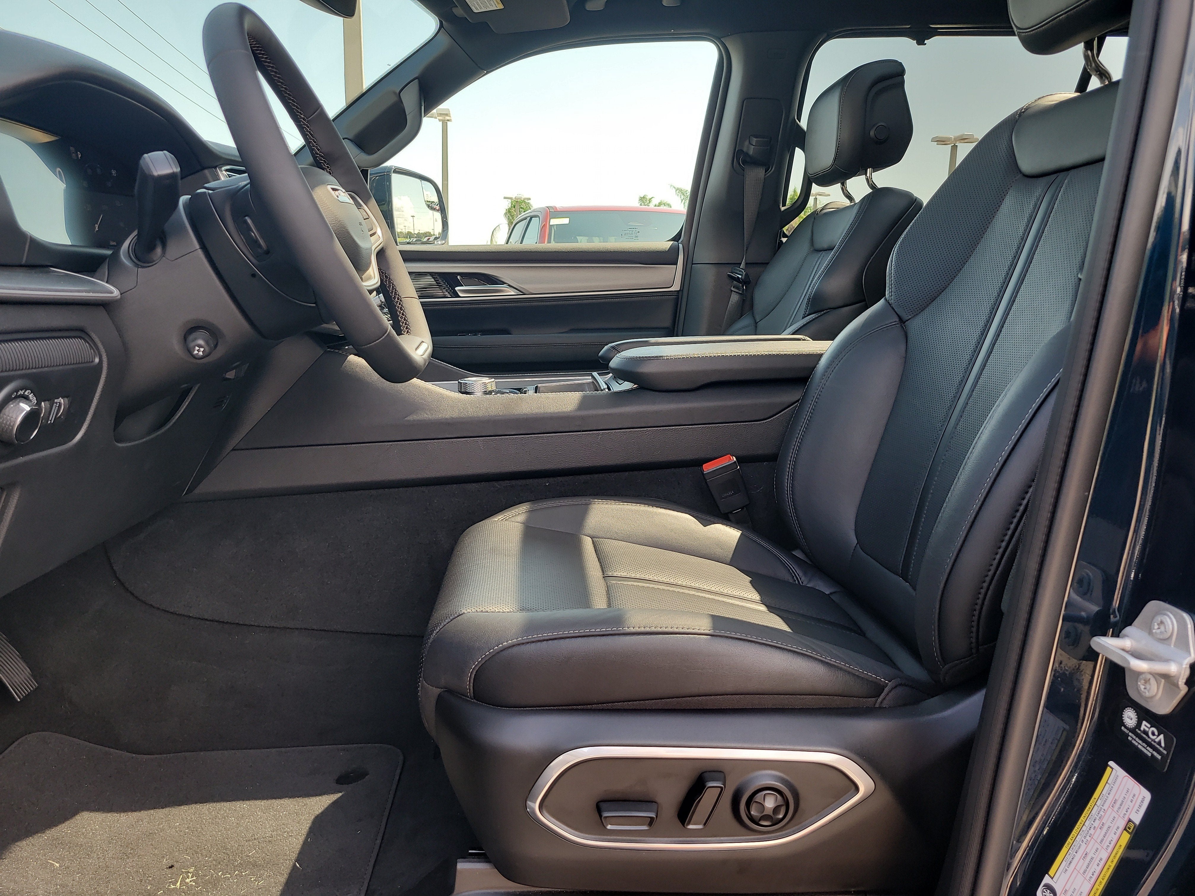 2026 Jeep Grand Wagoneer Limited Reserve