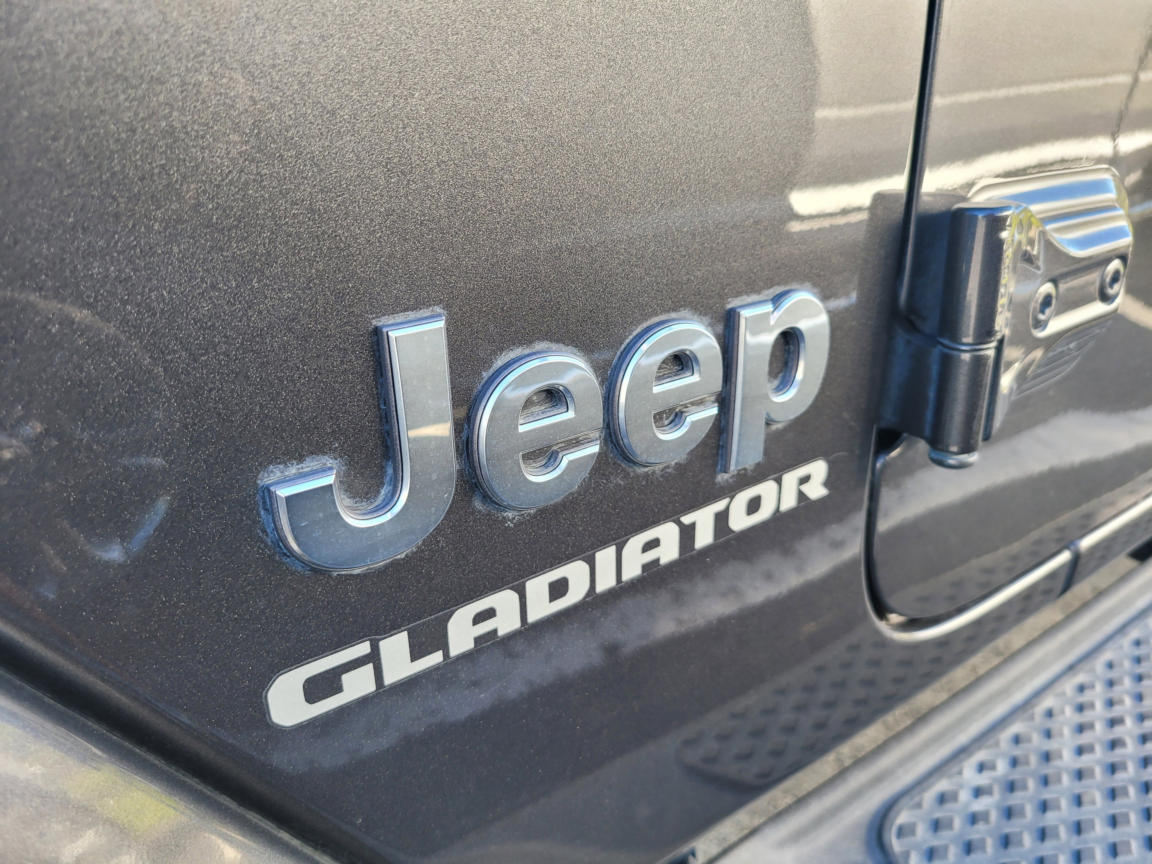 2022 Jeep Gladiator Overland