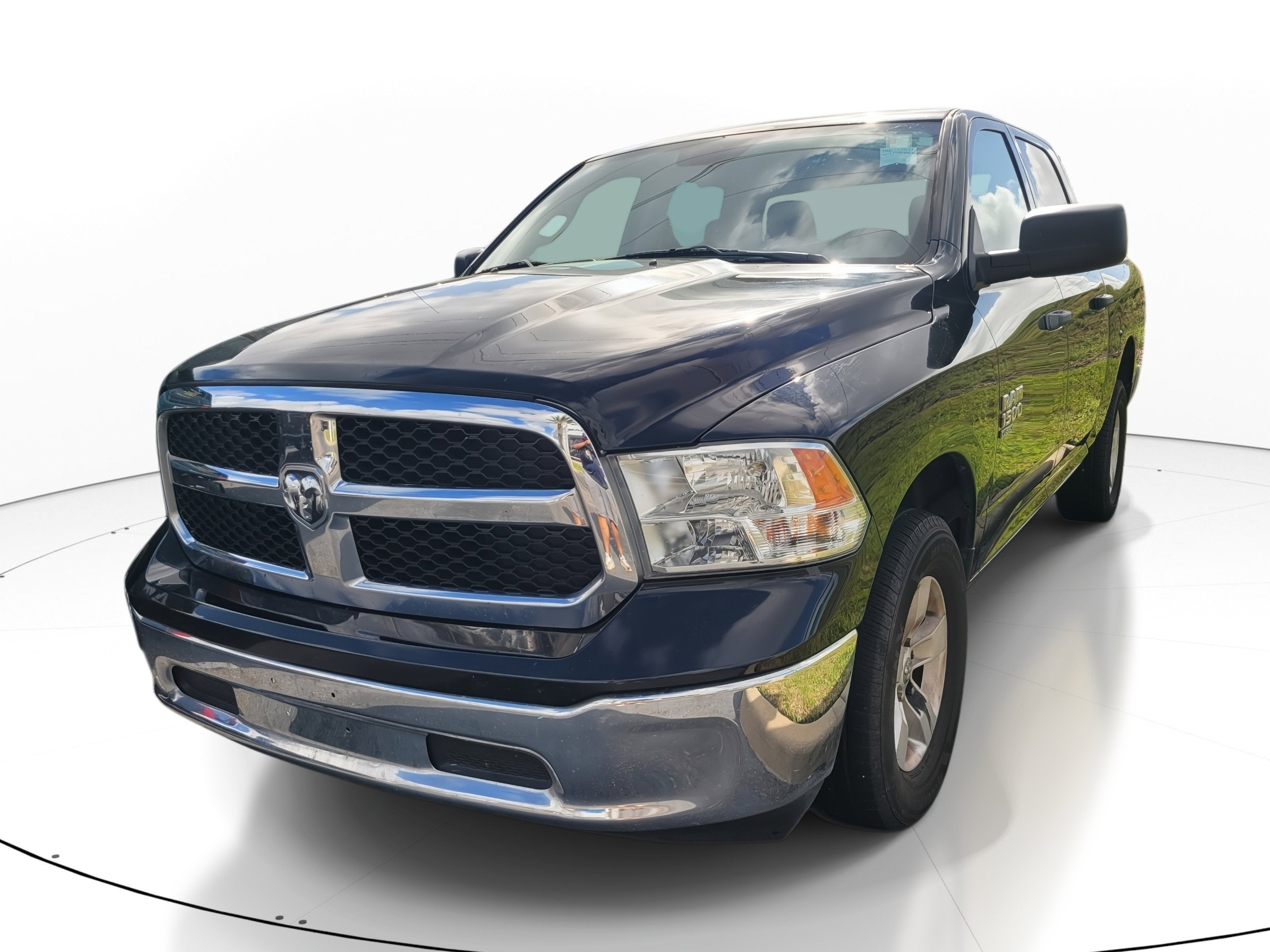2022 RAM 1500 Classic SLT