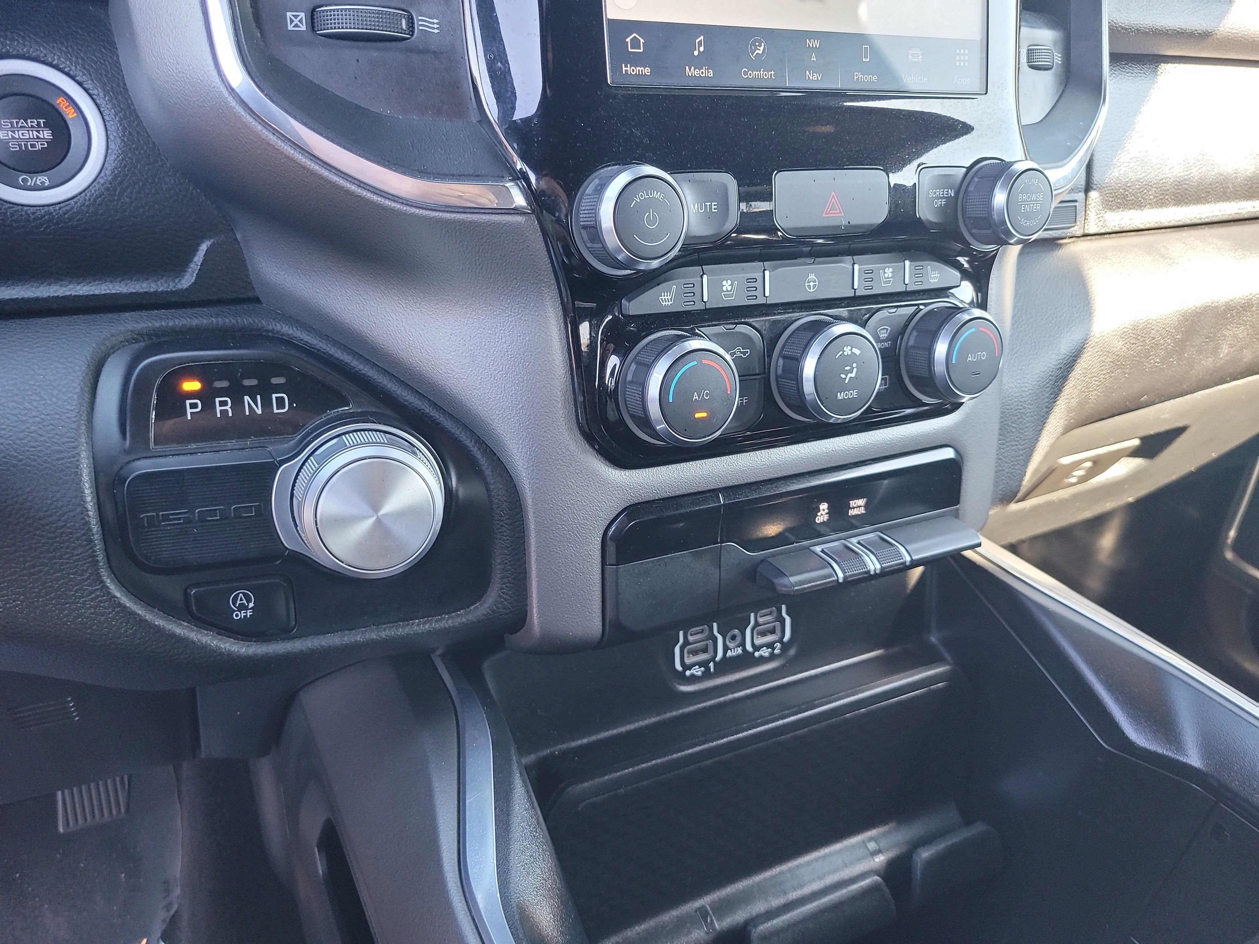 2024 RAM 1500 Laramie