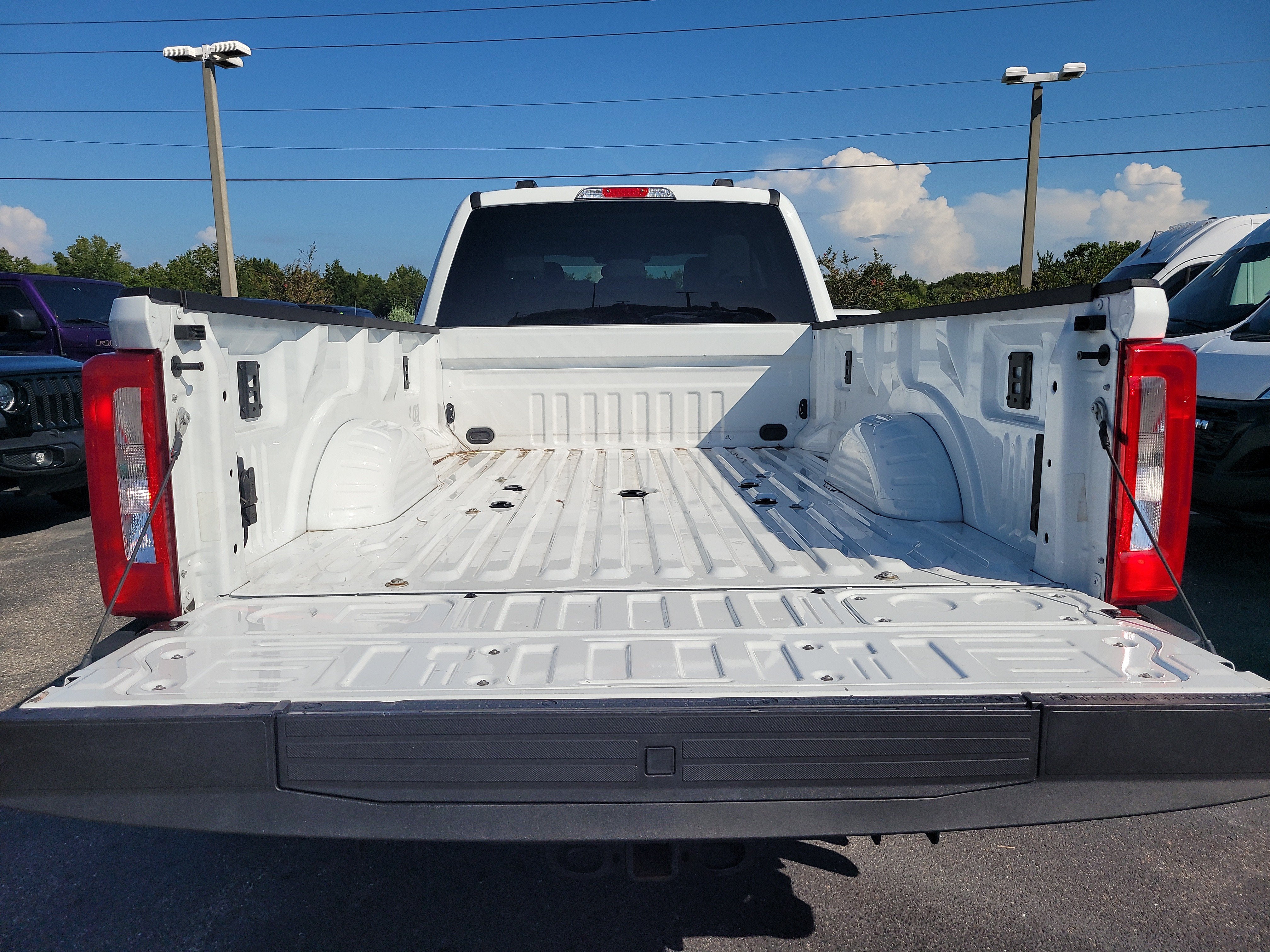 2024 Ford Super Duty F-350 DRW XLT