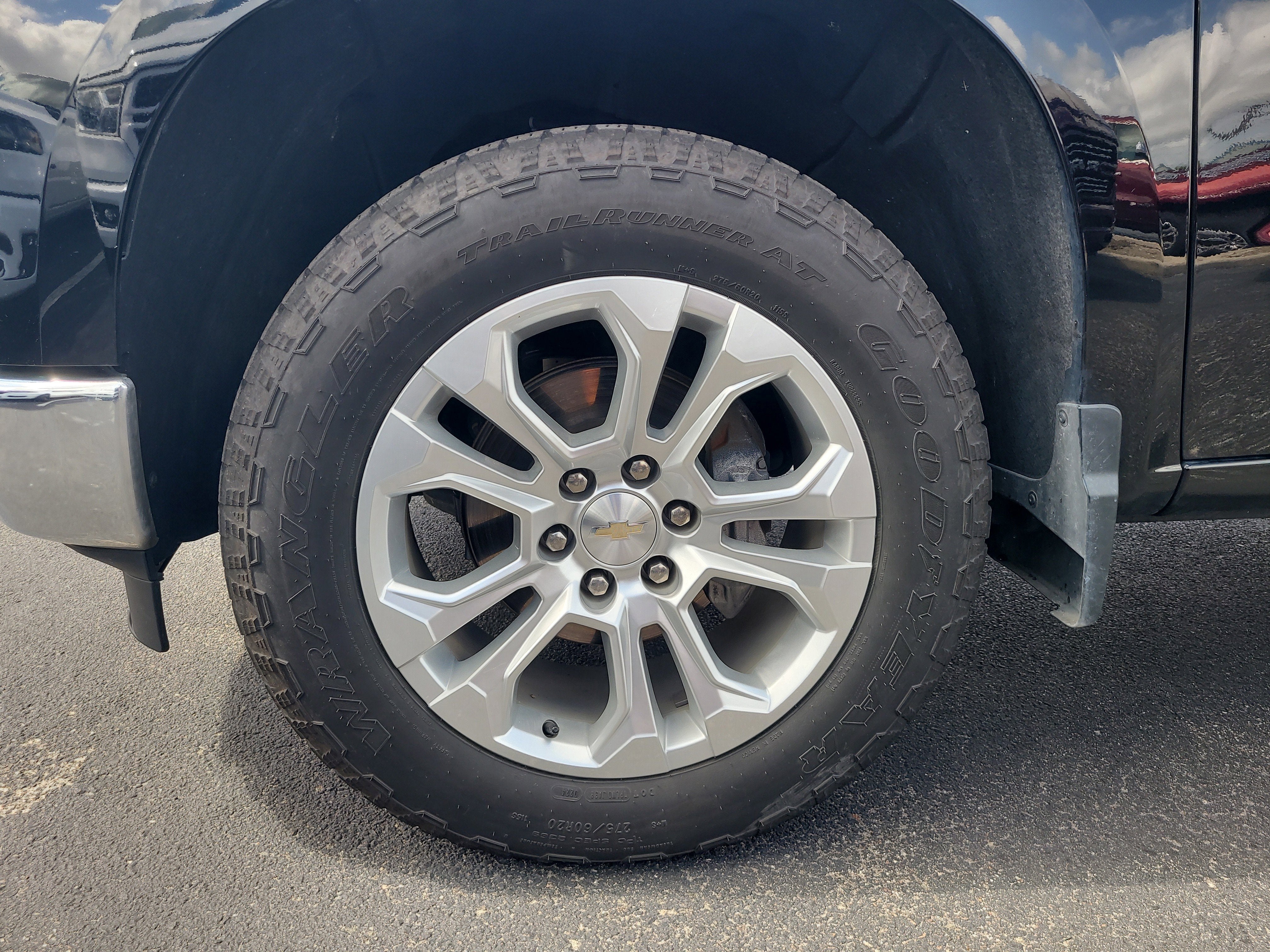 2024 Chevrolet Silverado 1500 LTZ