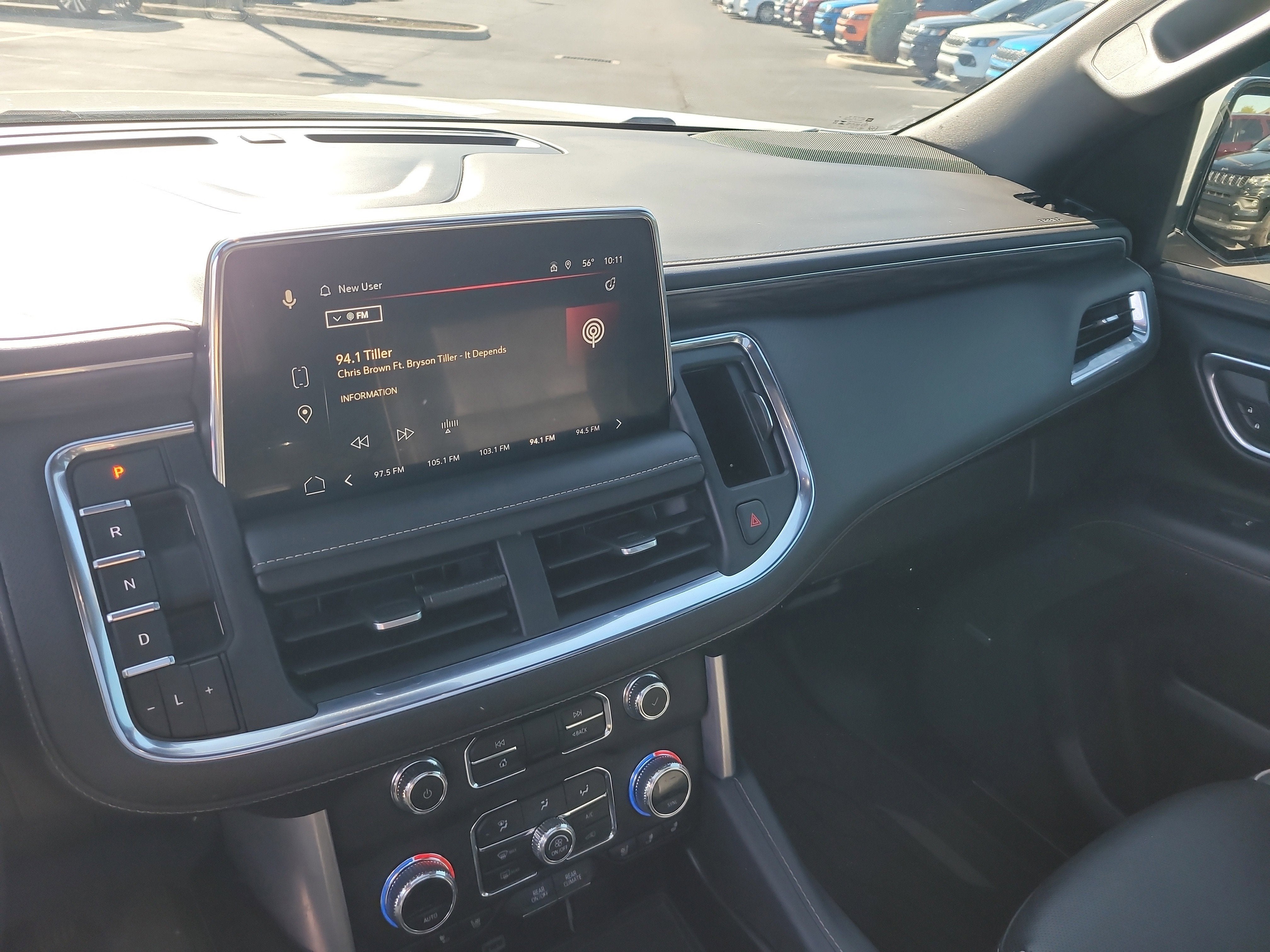 2023 GMC Yukon XL SLT